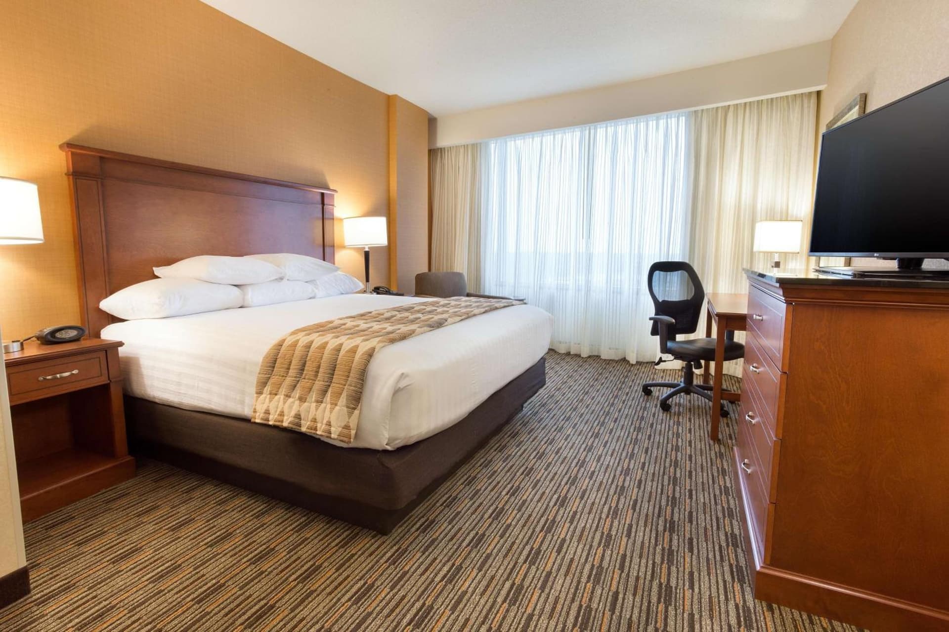Drury Plaza Hotel Indianapolis Carmel gallery photo in Indianapolis, IN — image 35