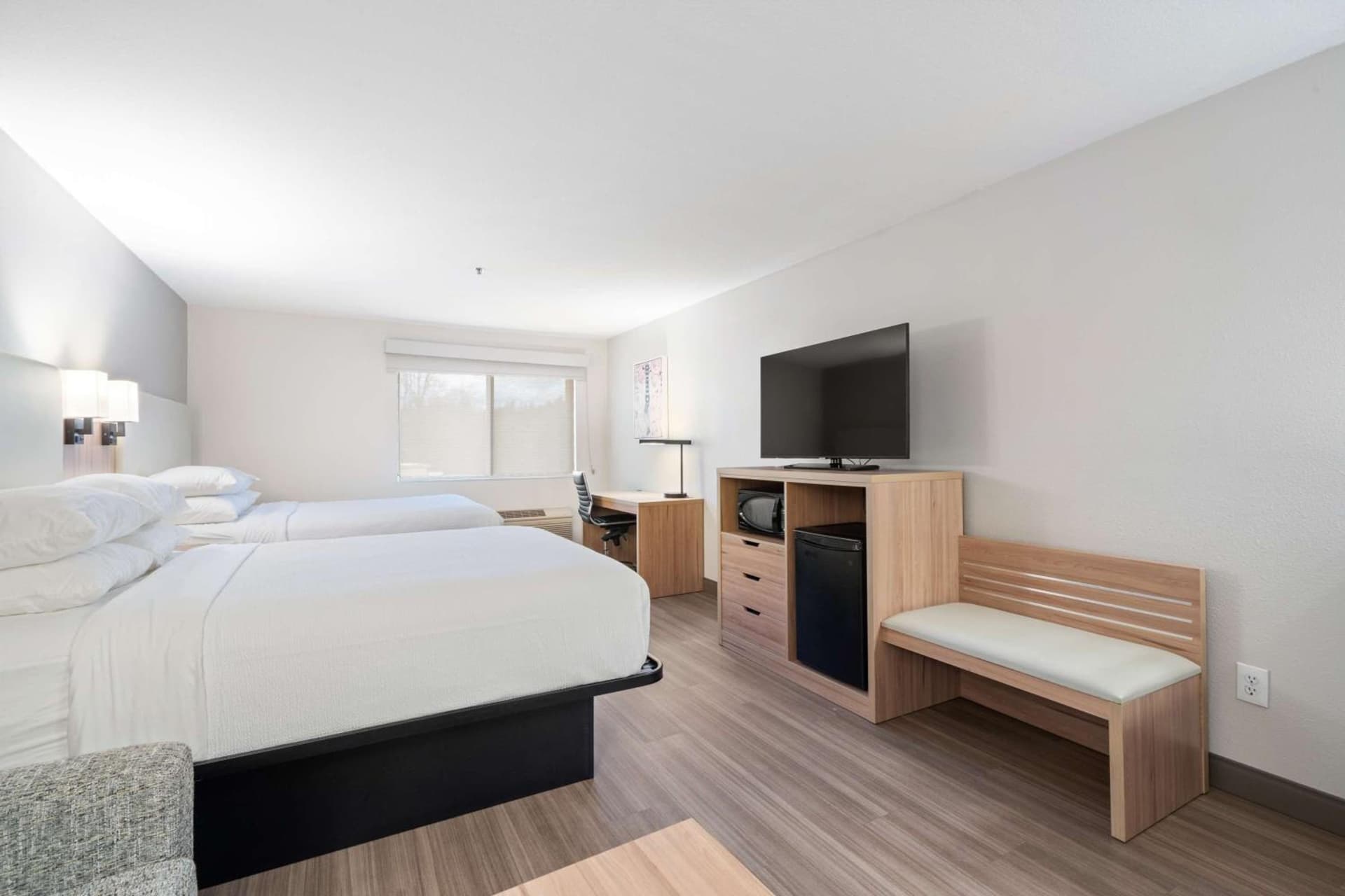 Best Western Lake Oswego Hotel & Suites gallery photo in Lake Oswego, OR — image 72