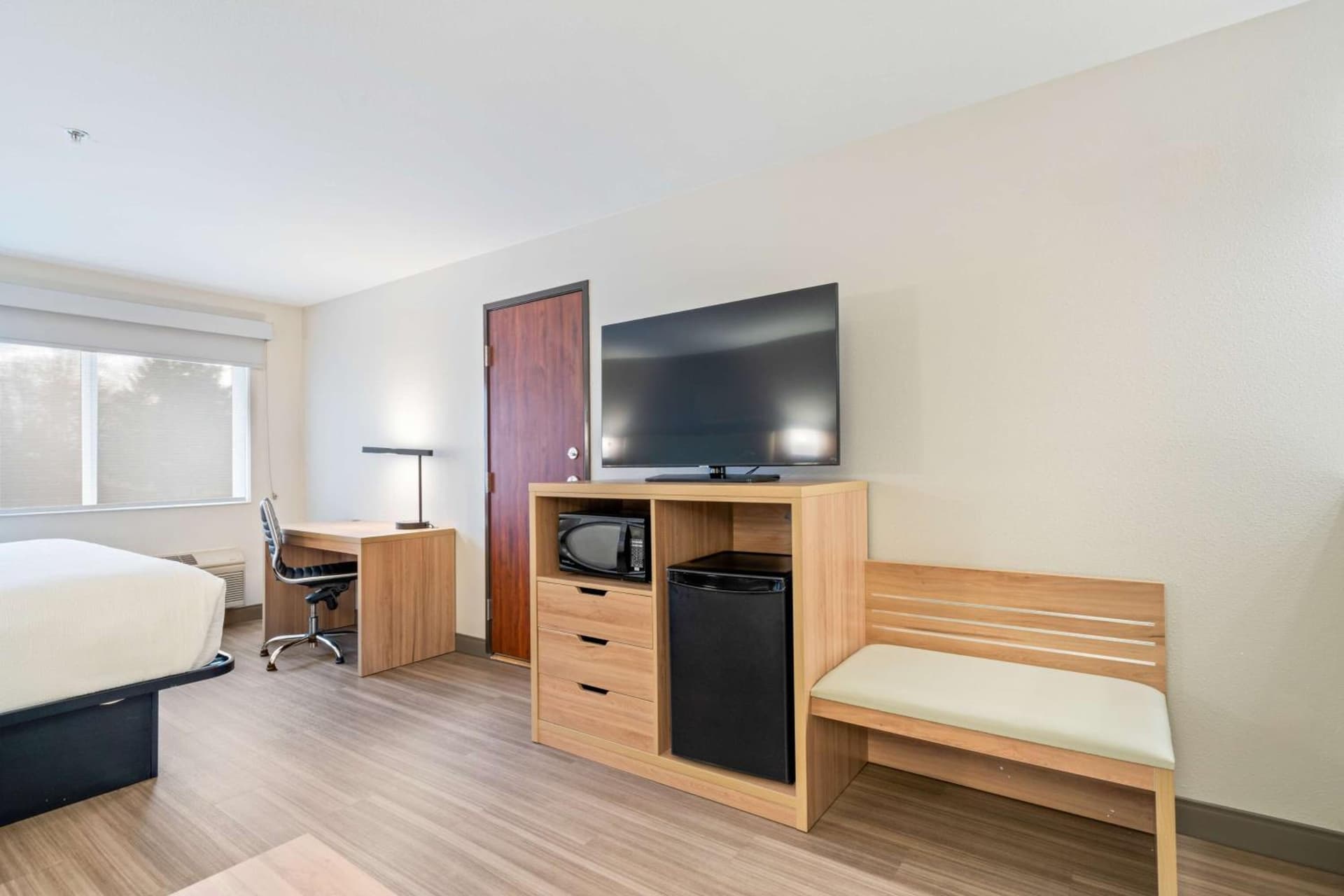 Best Western Lake Oswego Hotel & Suites gallery photo in Lake Oswego, OR — image 56