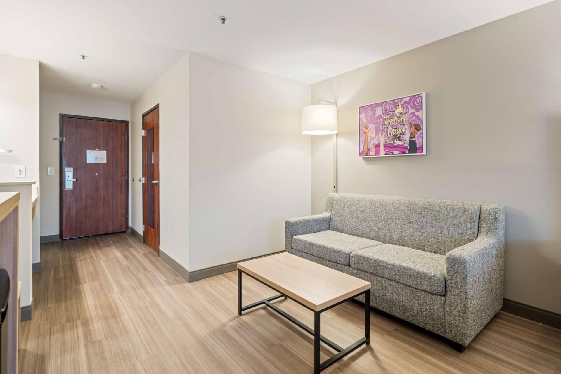 Best Western Lake Oswego Hotel & Suites gallery photo in Lake Oswego, OR — image 103