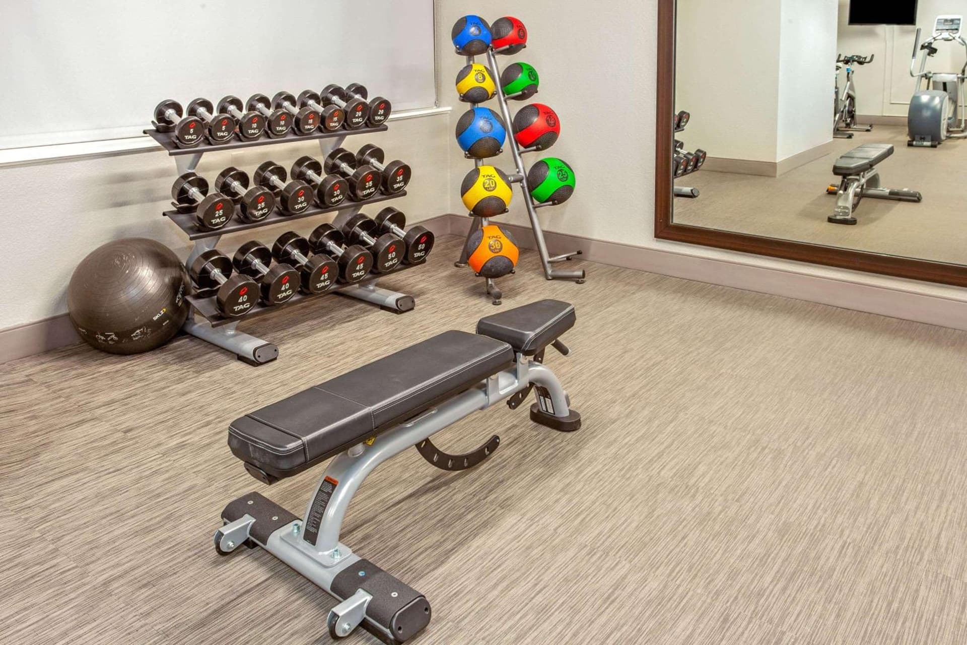 La Quinta by Wyndham Lubbock West Medical Center gallery photo in Lubbock, TX — image 7