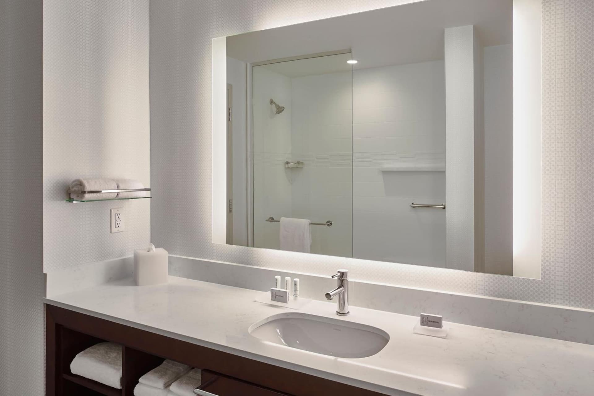 Residence Inn by Marriott Nashville Downtown/Convention Center interior in Nashville, TN — gallery photo 2