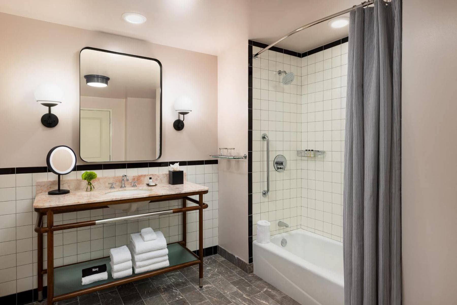 The Candler Hotel Atlanta, Curio Collection by Hilton gallery photo in Atlanta, GA — image 12