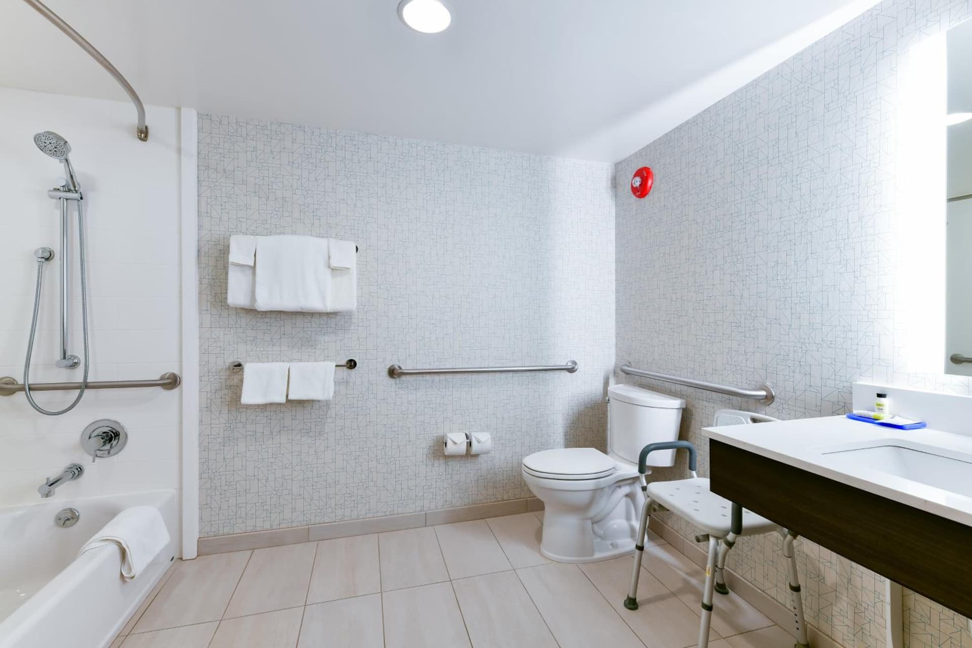 Holiday Inn Express Mill Valley San Francisco Area by IHG gallery photo in Mill Valley, CA — image 24