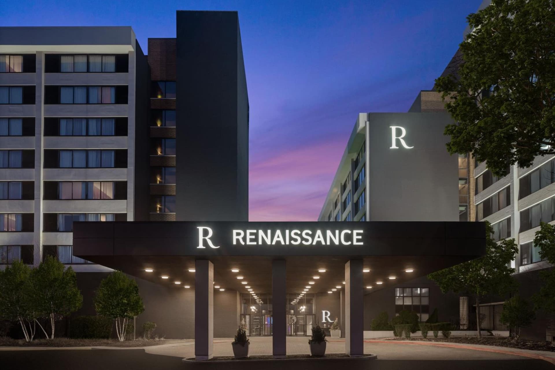 Renaissance Chicago North Shore Hotel interior in Northbrook, IL — gallery photo 2