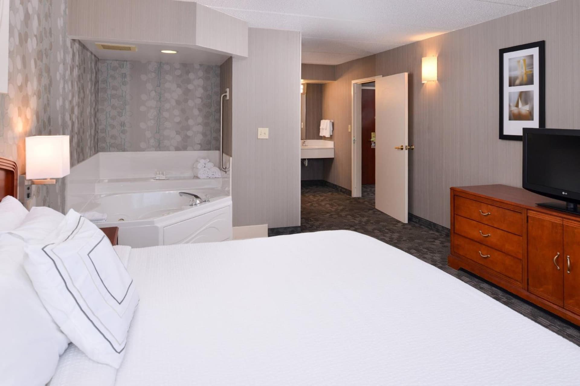 Courtyard by Marriott Charlotte Gastonia gallery photo in Gastonia, NC — image 12