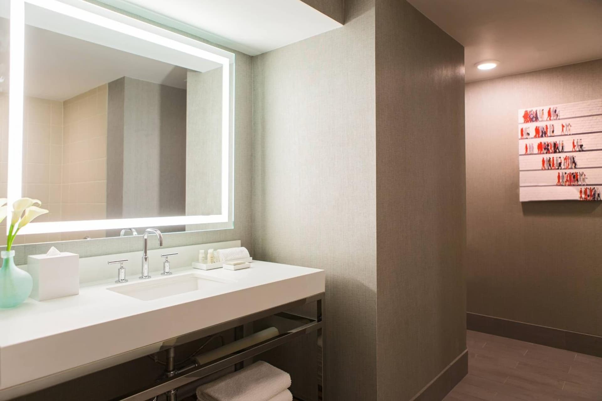 Renaissance Chicago Downtown Hotel property views in Chicago, IL — gallery photo 3