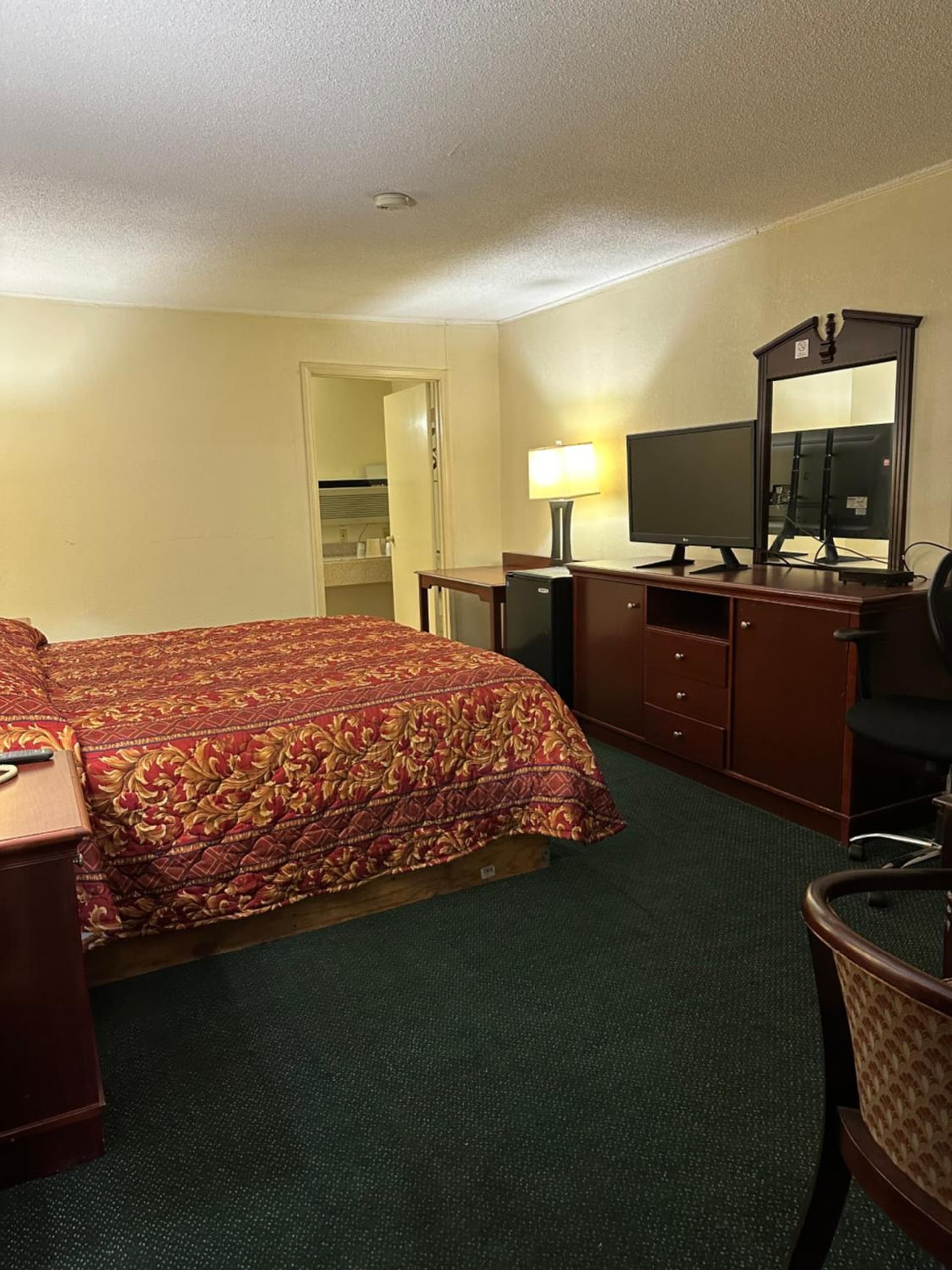 Best Inn interior in Pike Road, AL — gallery photo 2