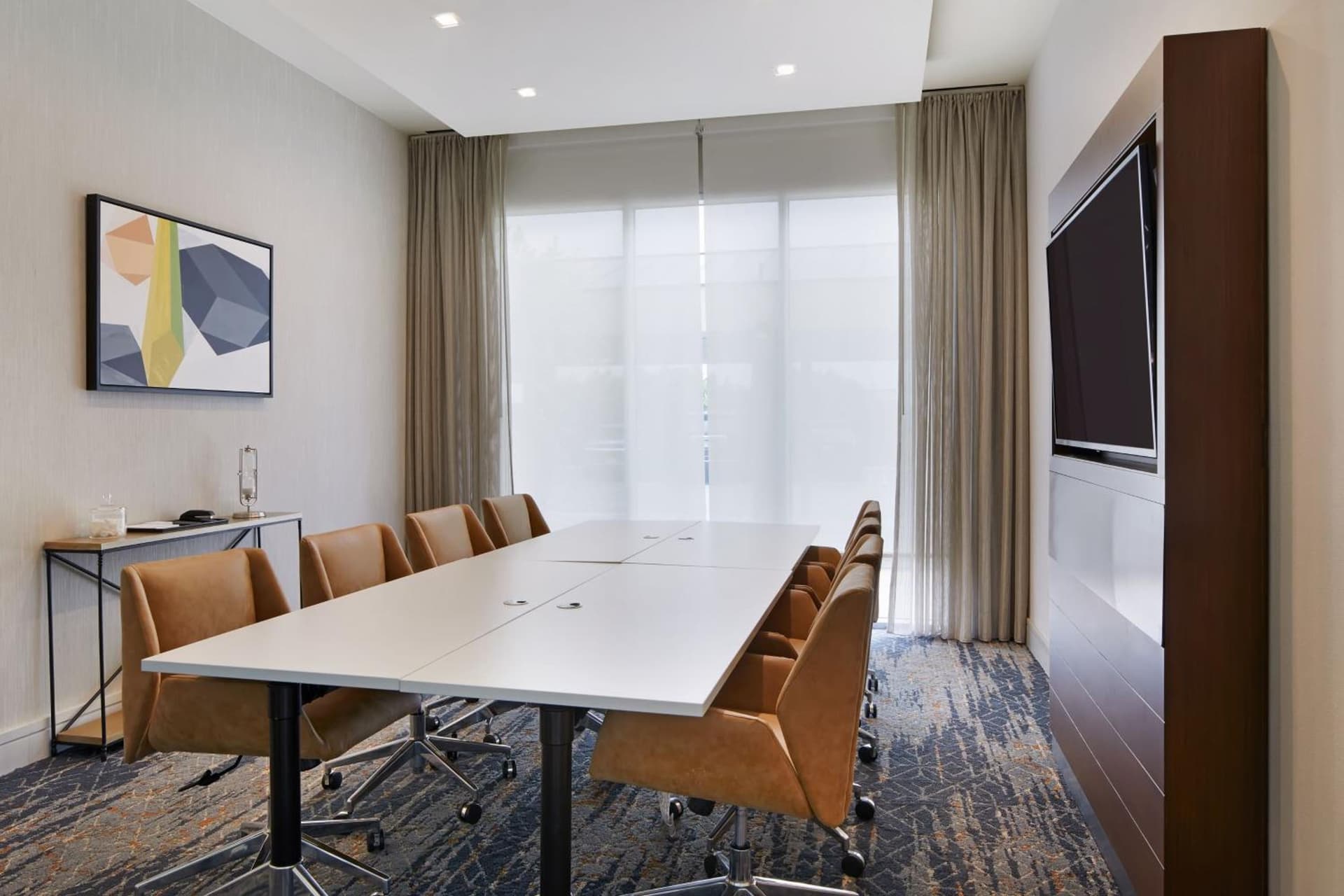 Courtyard by Marriott Los Angeles LAX / Century Boulevard gallery photo in Los Angeles, CA — image 9