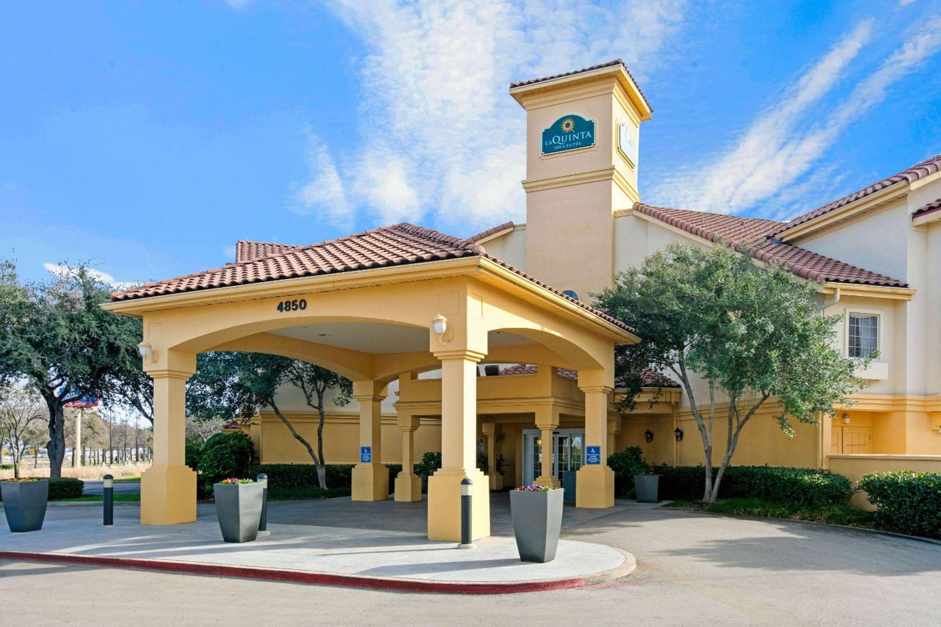 La Quinta by Wyndham Dallas DFW Airport North gallery photo in Irving, TX — image 4