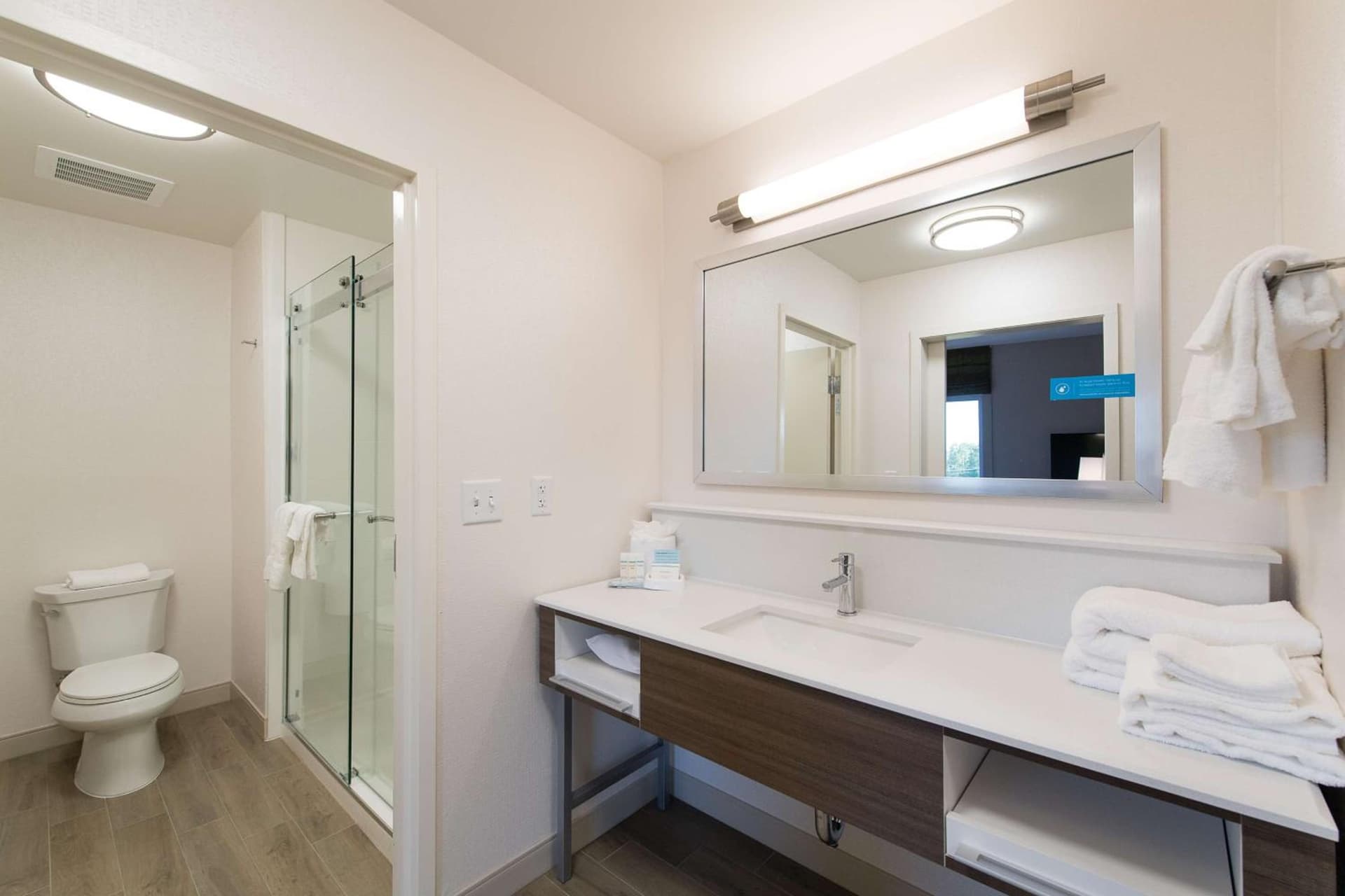 Hampton Inn and Suites Fayetteville, NC gallery photo in Fayetteville, NC — image 4