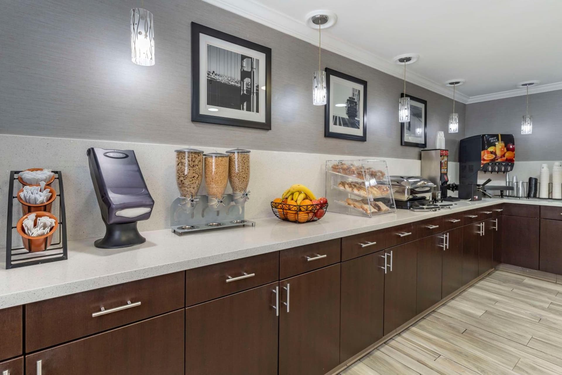 Best Western Plus Vineyard Inn gallery photo in Livermore, CA — image 17