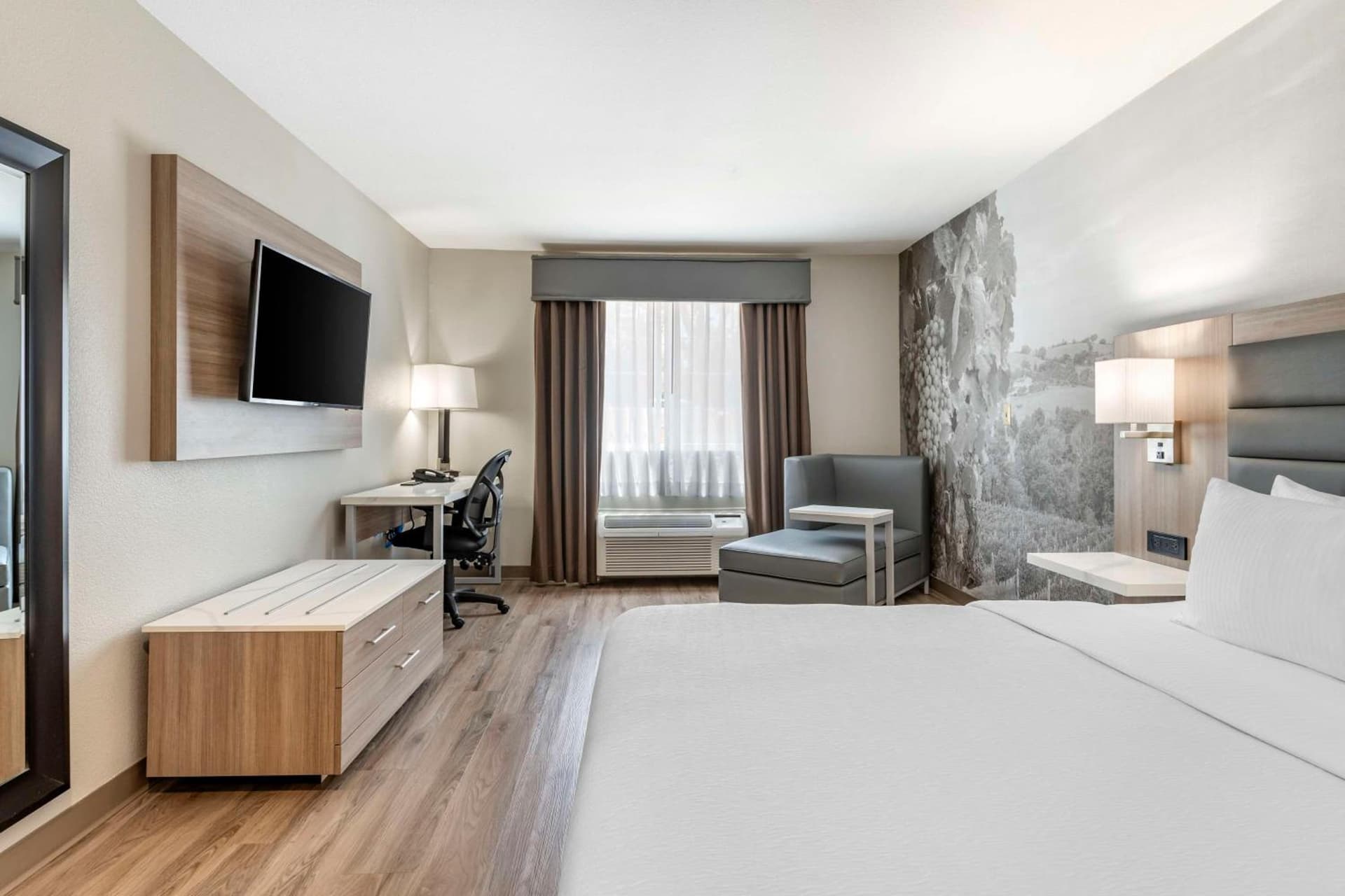 Best Western Plus Vineyard Inn gallery photo in Livermore, CA — image 35