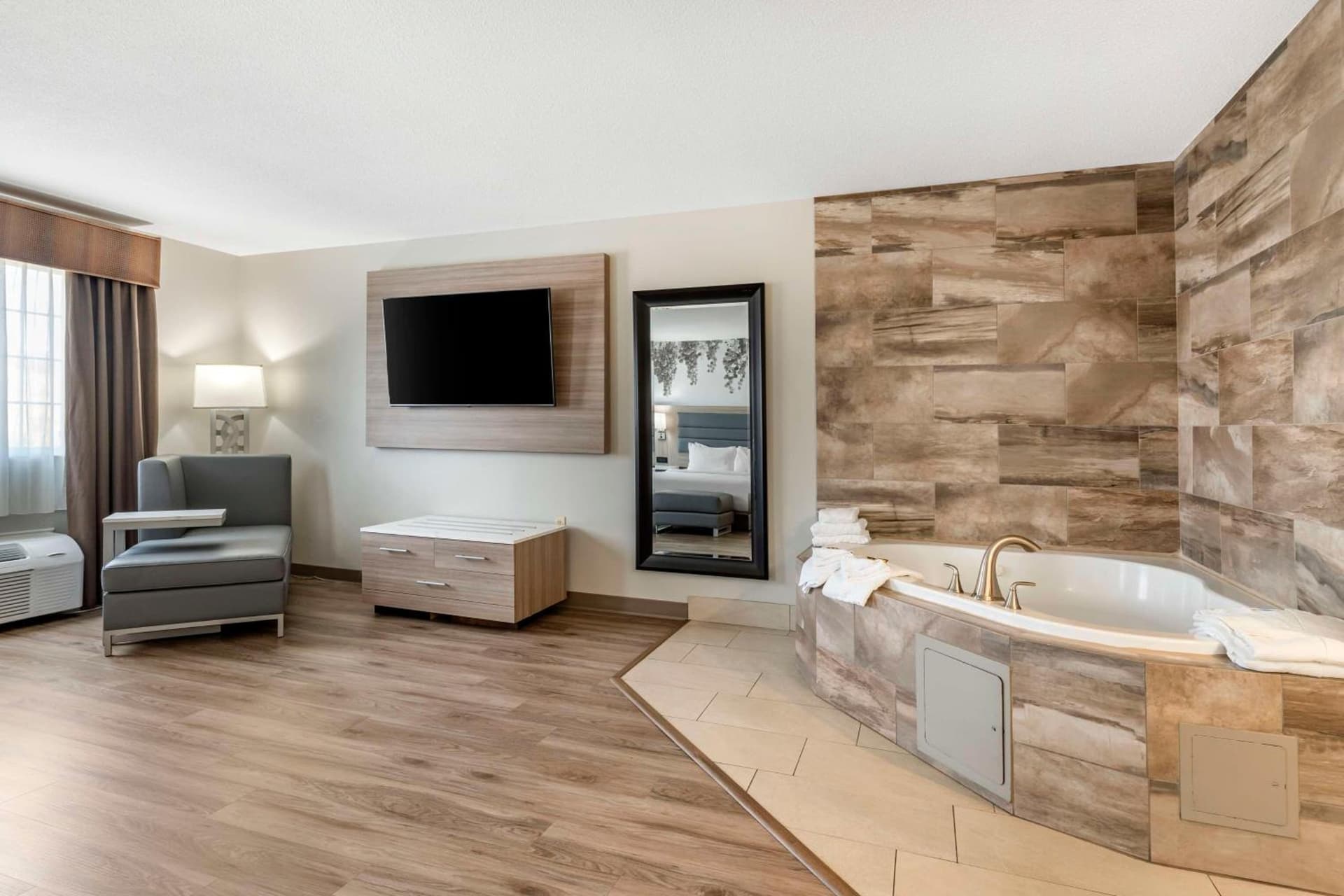 Best Western Plus Vineyard Inn gallery photo in Livermore, CA — image 11