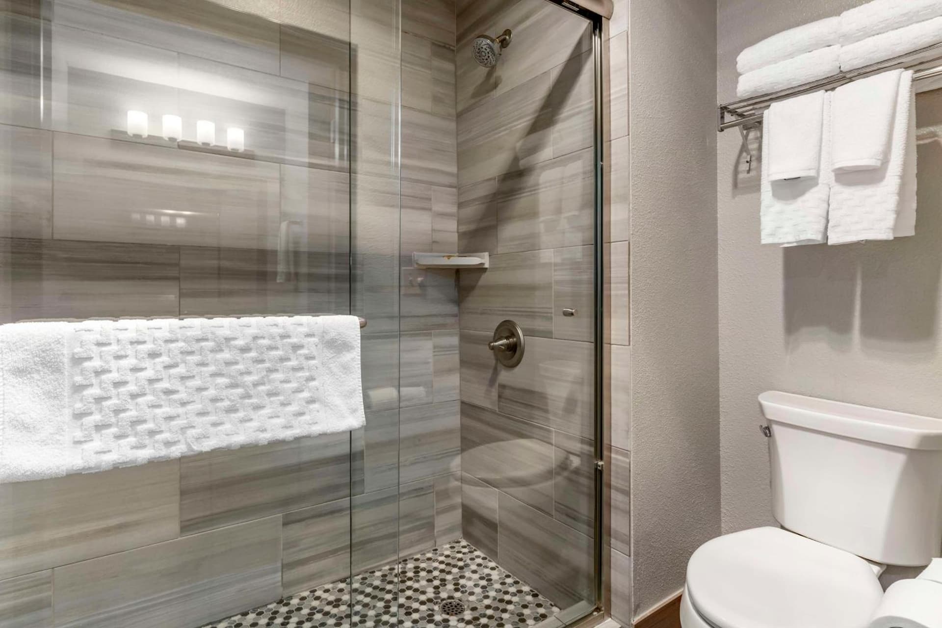 Best Western Plus Vineyard Inn gallery photo in Livermore, CA — image 7