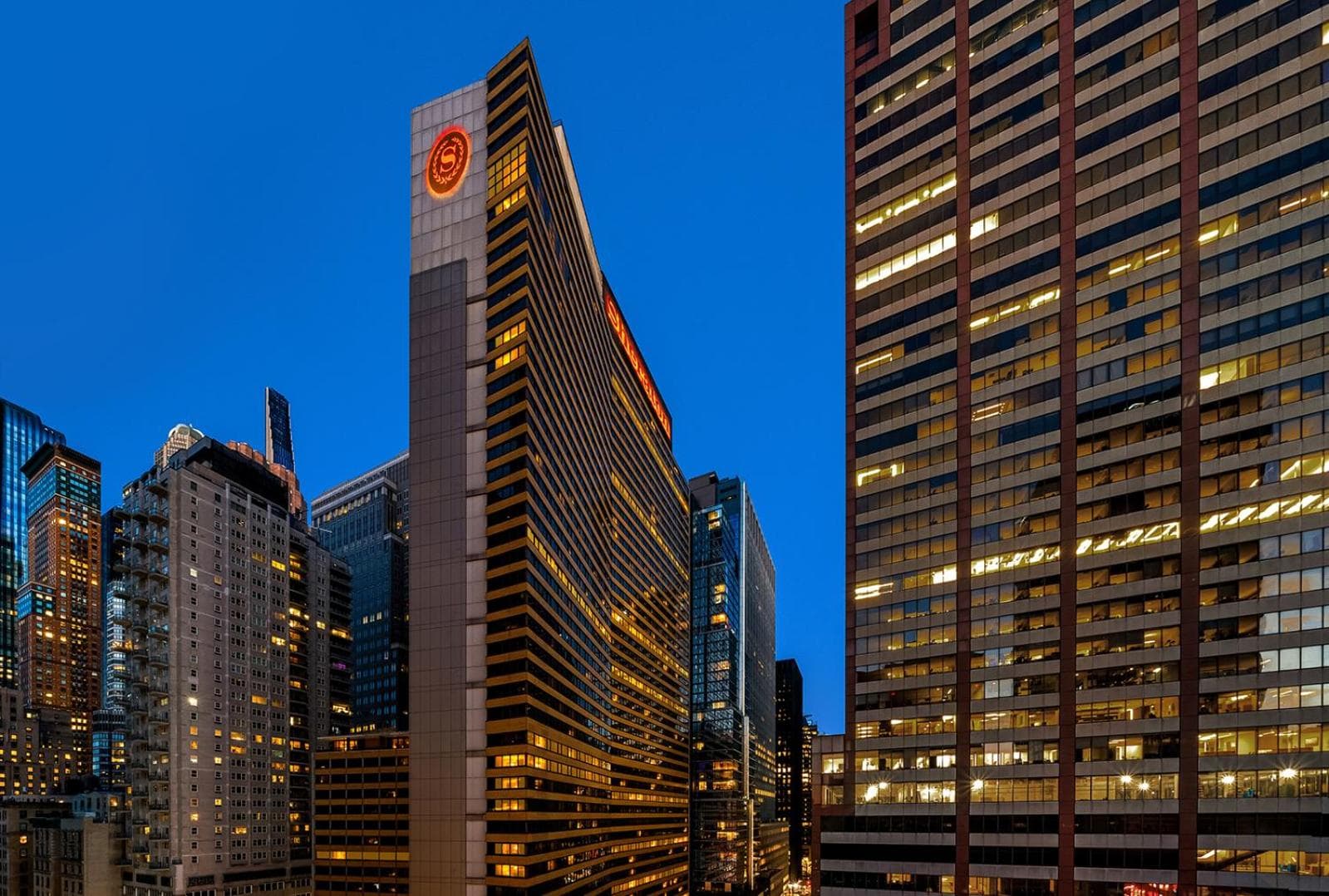 Sheraton New York Times Square Hotel interior in New York, NY — gallery photo 2