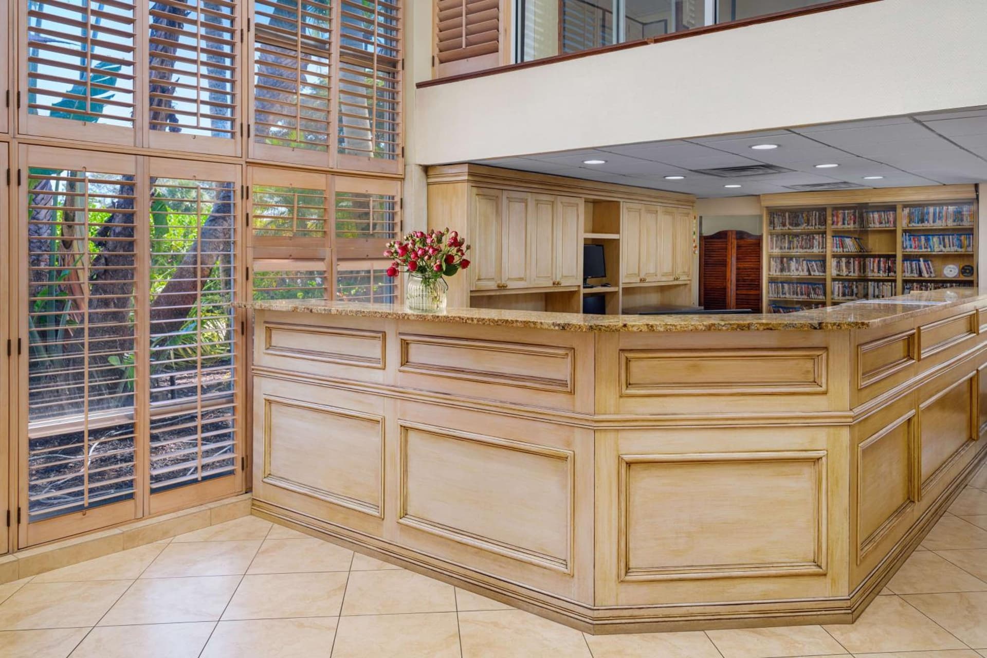 Best Western Naples Inn & Suites interior in Naples, FL — gallery photo 2
