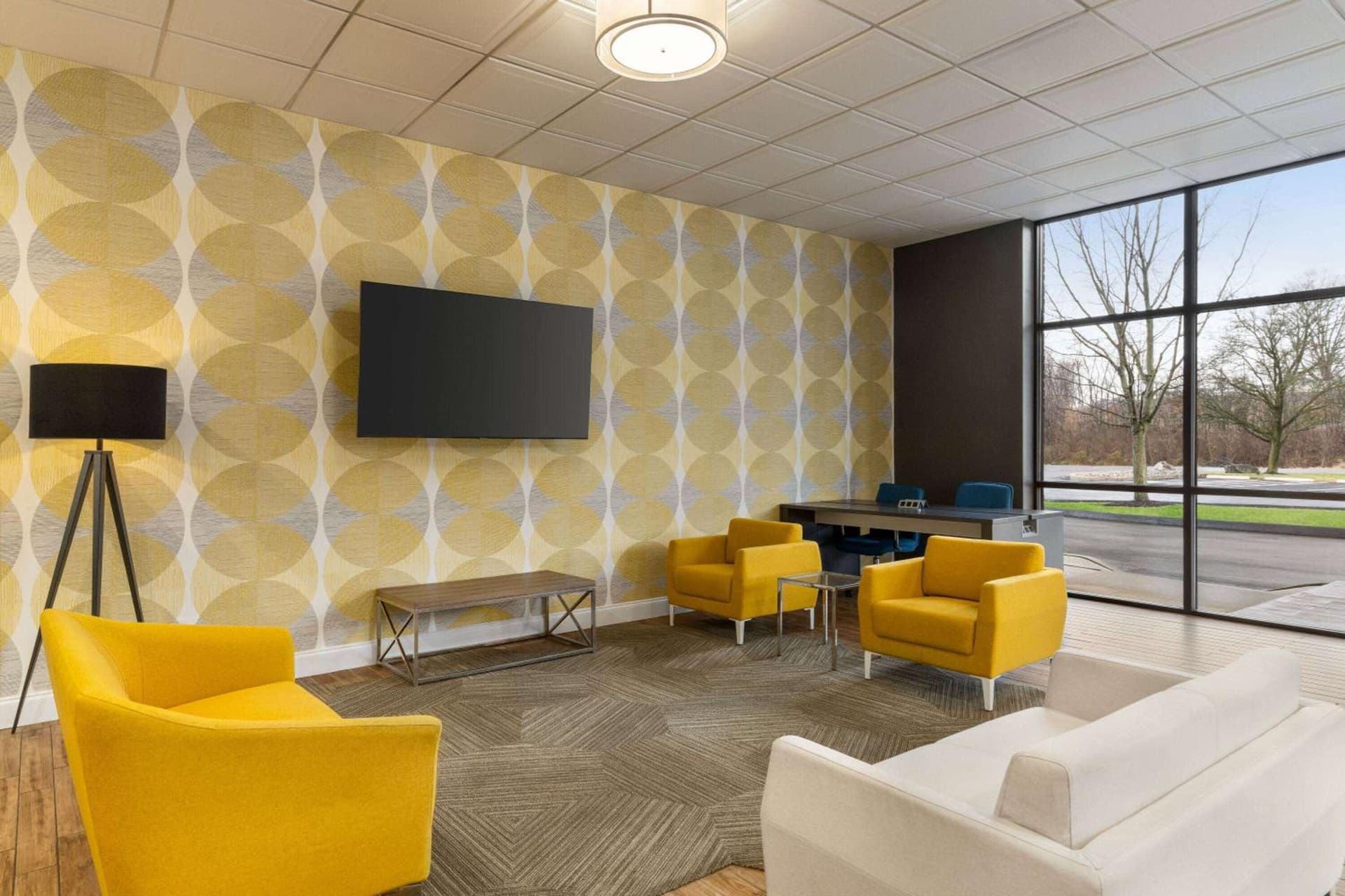 Days Inn & Suites by Wyndham Lancaster Amish Country gallery photo in Lancaster, PA — image 19