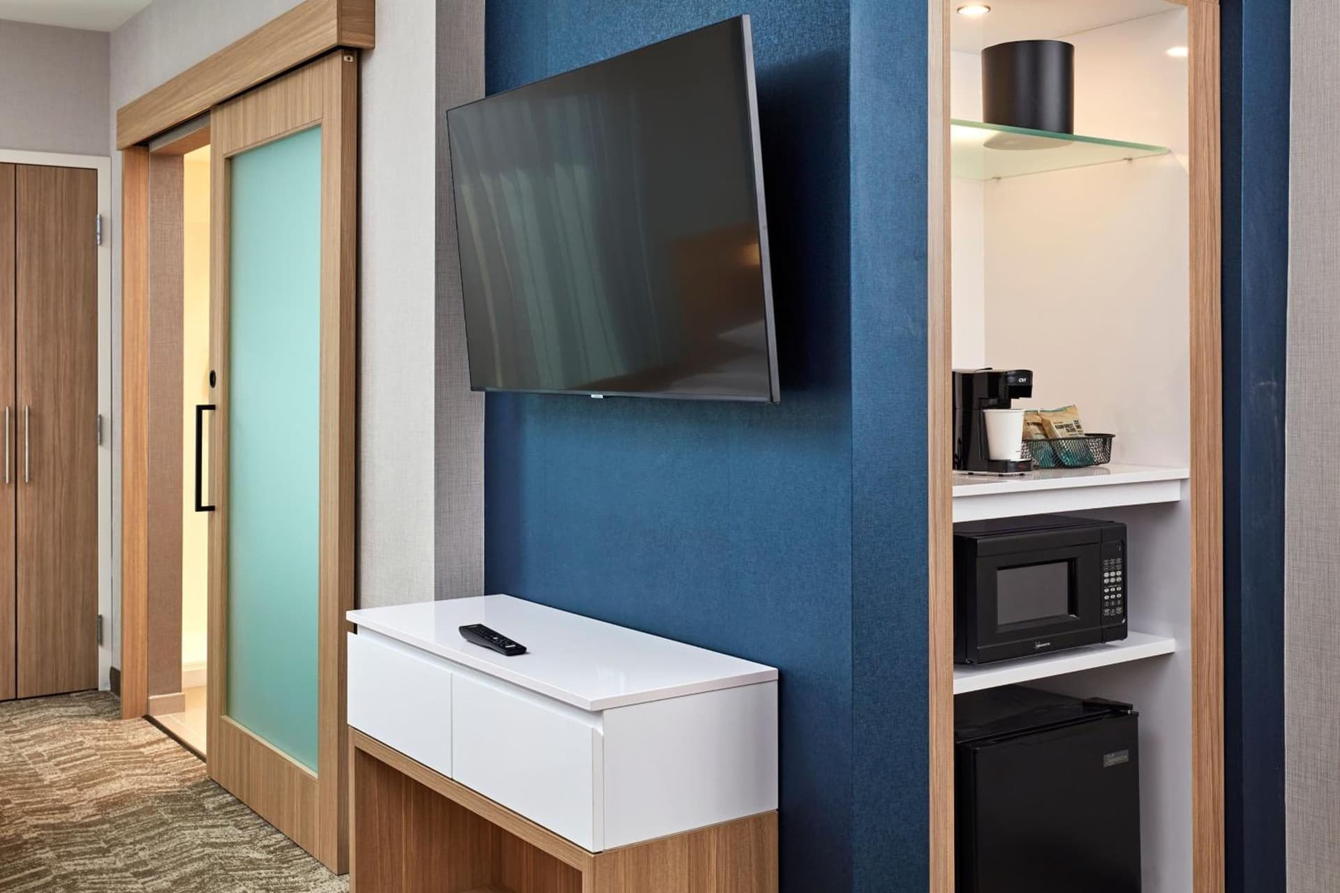 SpringHill Suites by Marriott Los Angeles Downey interior in Downey, CA — gallery photo 2