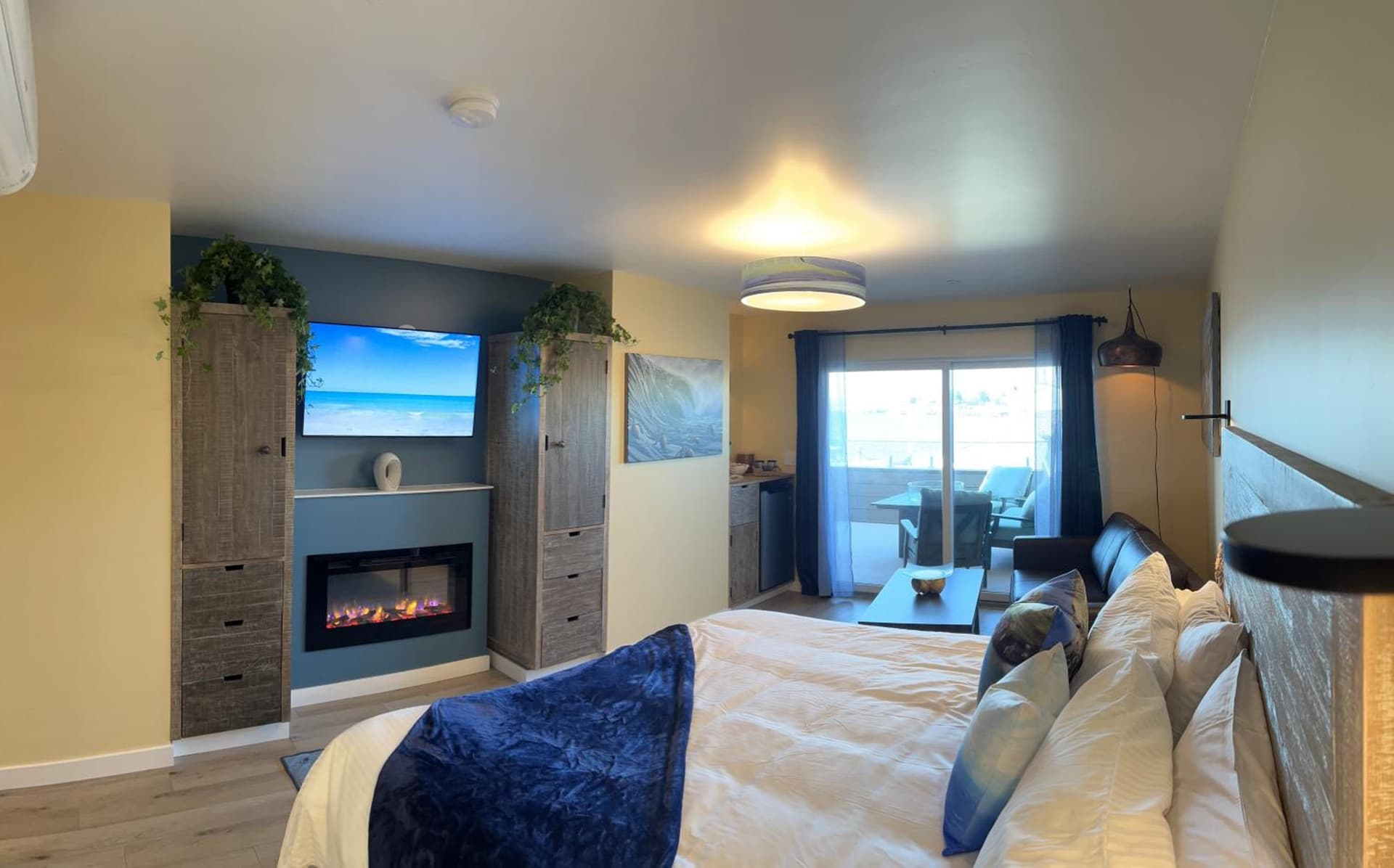 HarborWalk Inn gallery photo in Morro Bay, CA — image 41