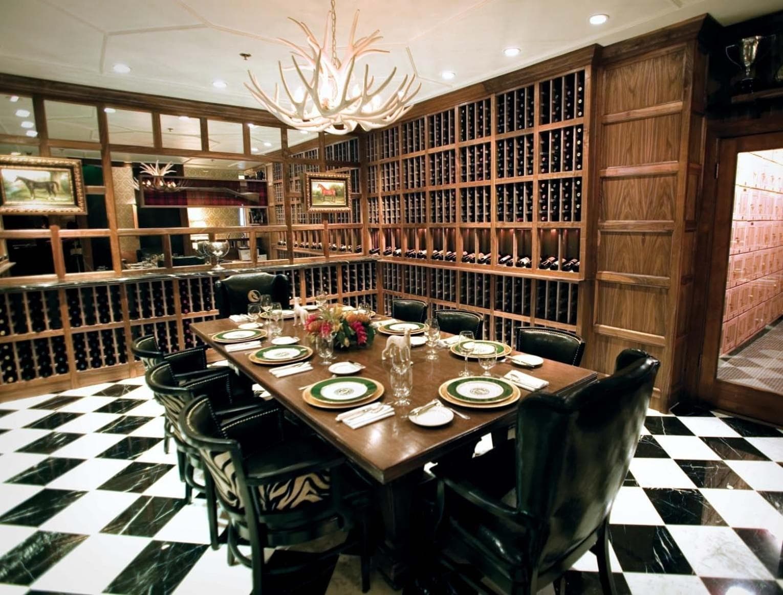Los Angeles Athletic Club property views in Los Angeles, CA — gallery photo 3