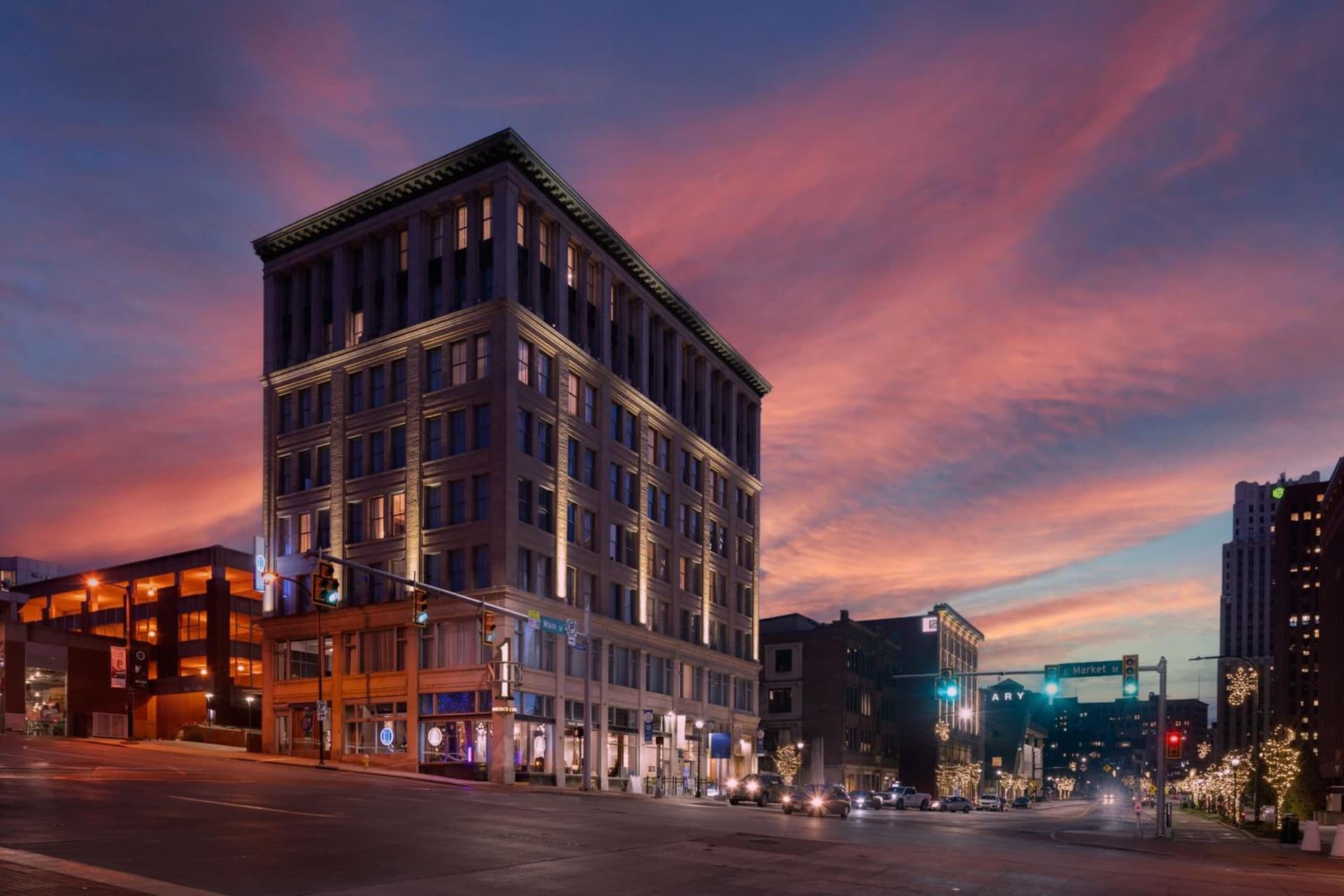 BLU-Tique, Akron, a Tribute Portfolio Hotel — hotel in Akron, Ohio