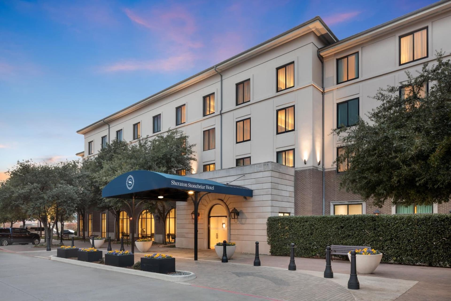 Sheraton Hotel Stonebriar exterior or lobby in The Colony, TX — main listing photo