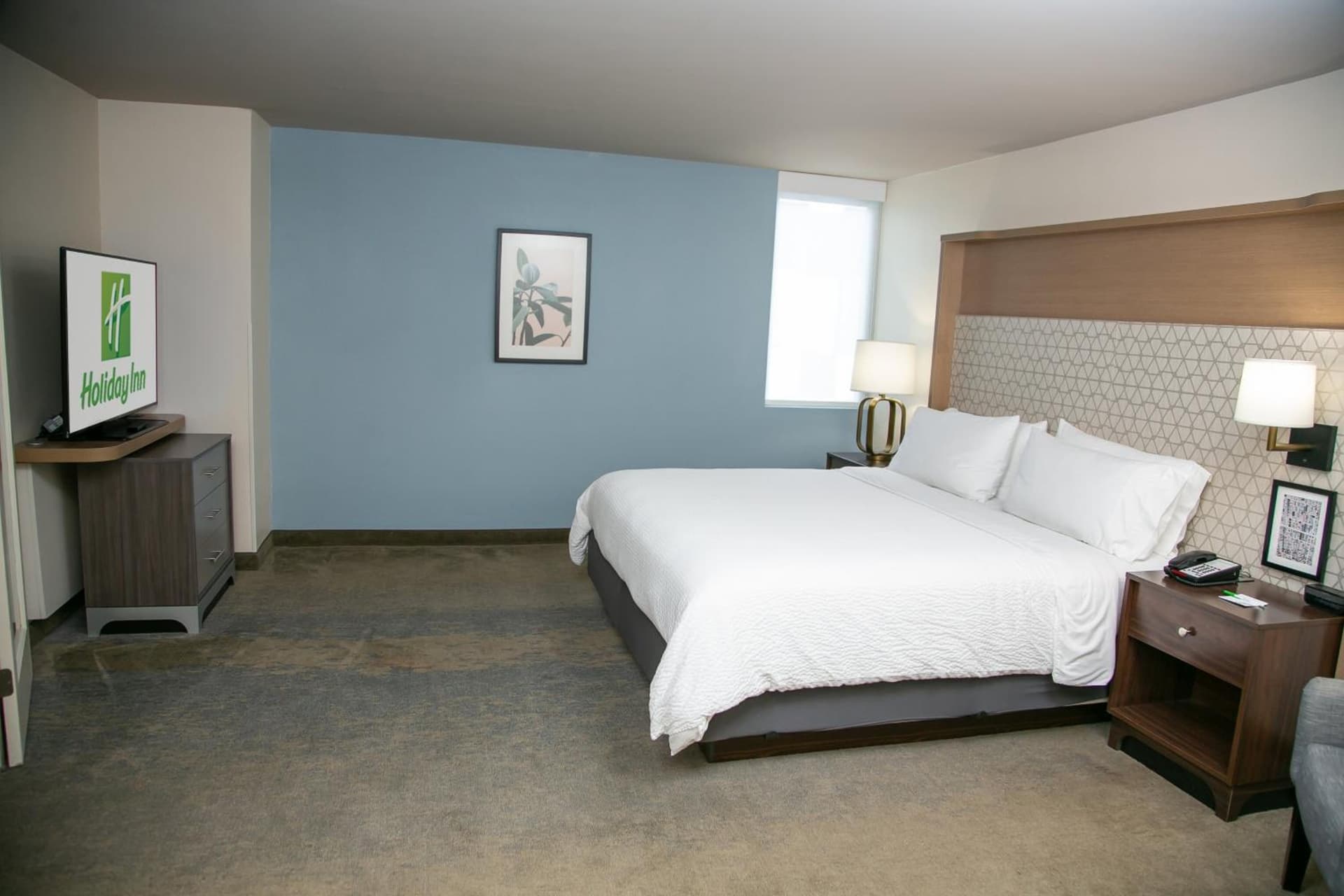 Holiday Inn Metairie New Orleans by IHG interior in Metairie, LA — gallery photo 2