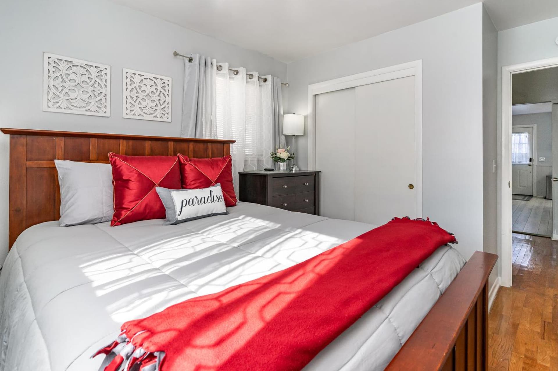 Whisper Valley interior in Saginaw, MI — gallery photo 2