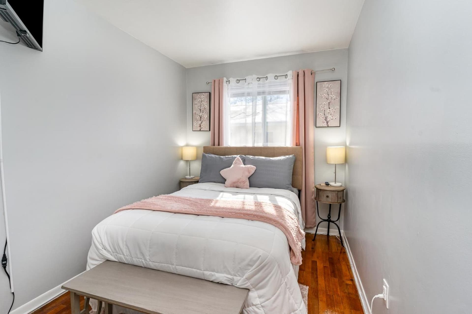 Whisper Valley interior in Saginaw, MI — gallery photo 2