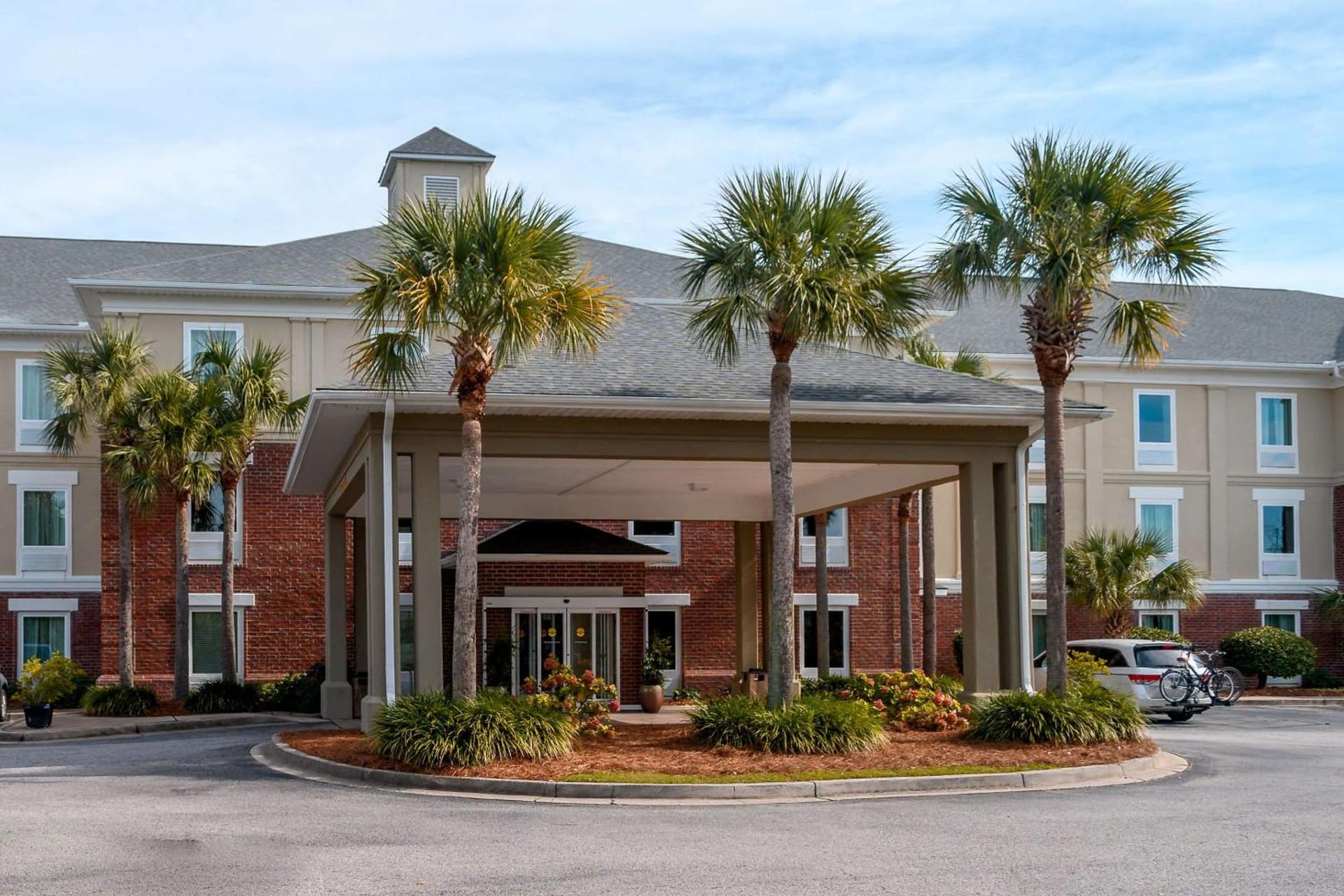Comfort Inn & Suites Patriots Point featured exterior or lobby in Charleston, SC — similar hotel