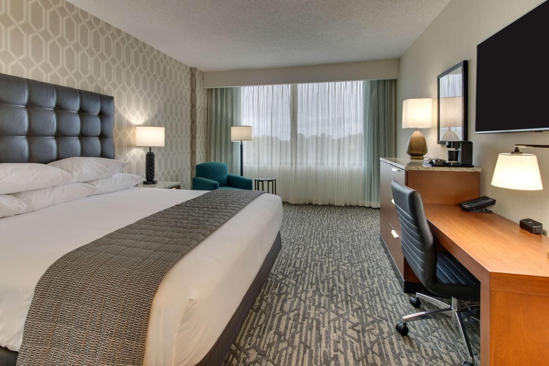 Drury Plaza Hotel Richmond gallery photo in Glen Allen, VA — image 39