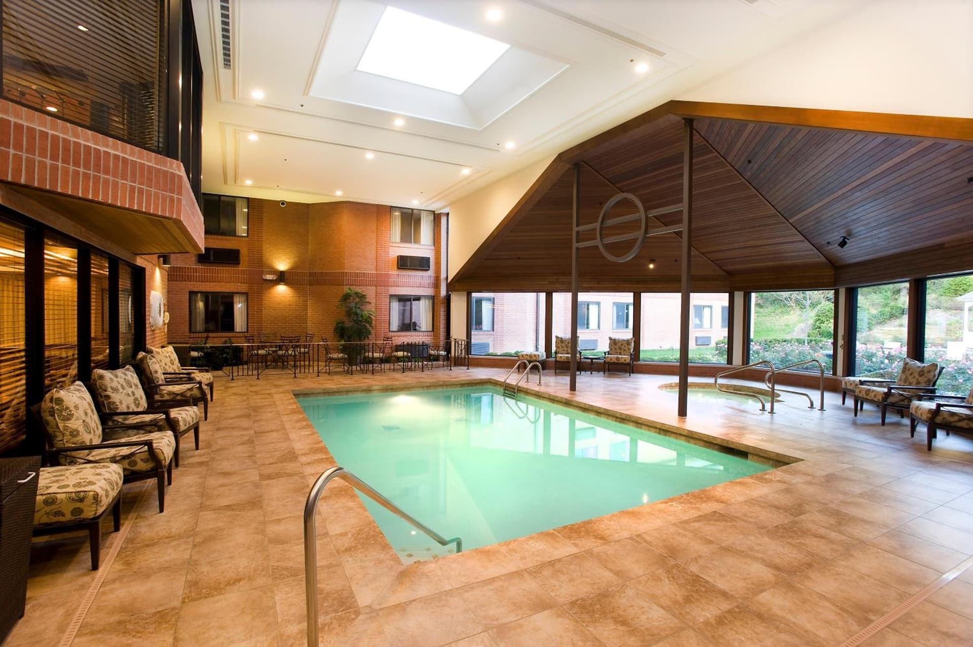 Ann Arbor Regent Hotel and Suites gallery photo in Ann Arbor, MI — image 27