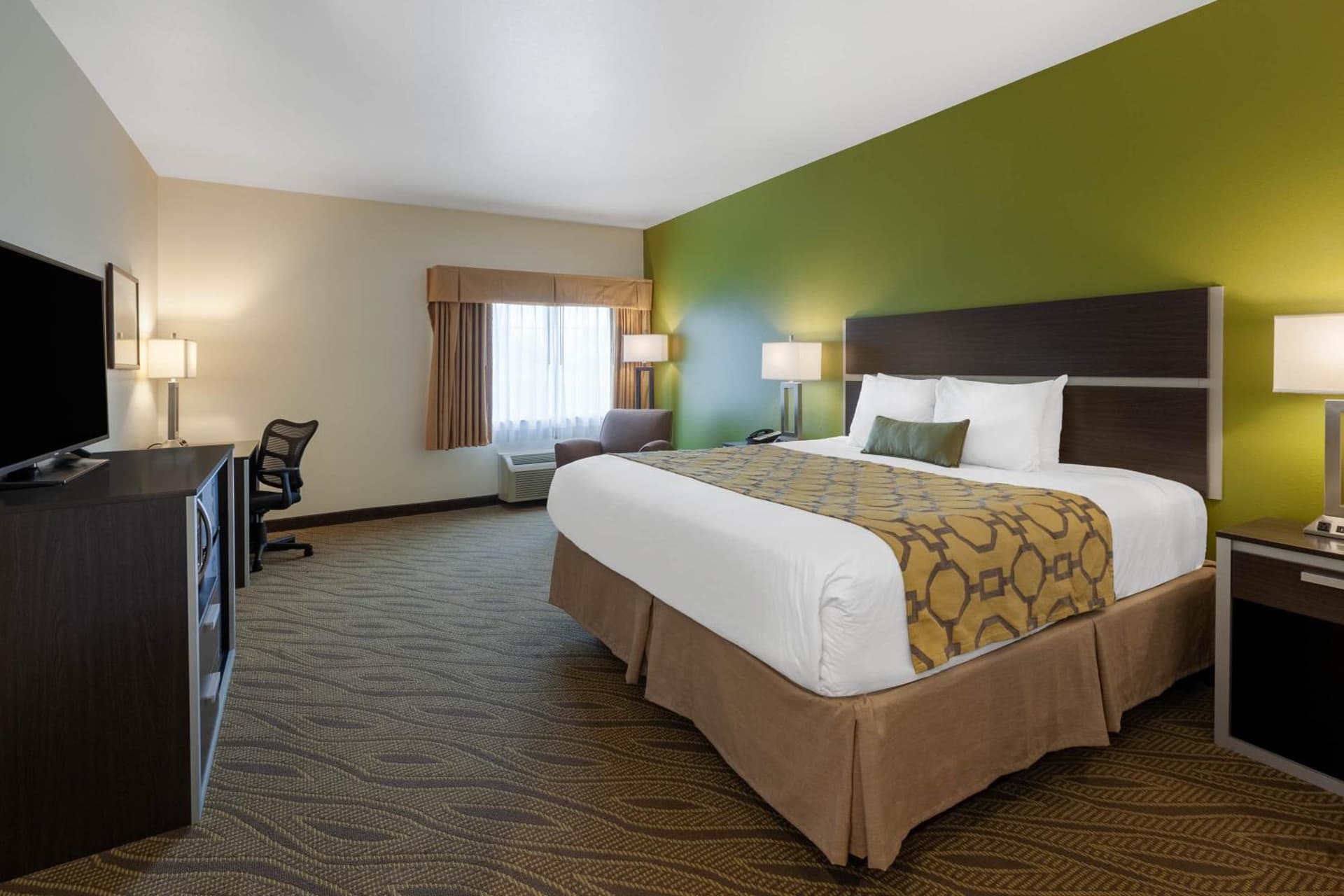 Baymont by Wyndham Beulah interior in Beulah, MI — gallery photo 2