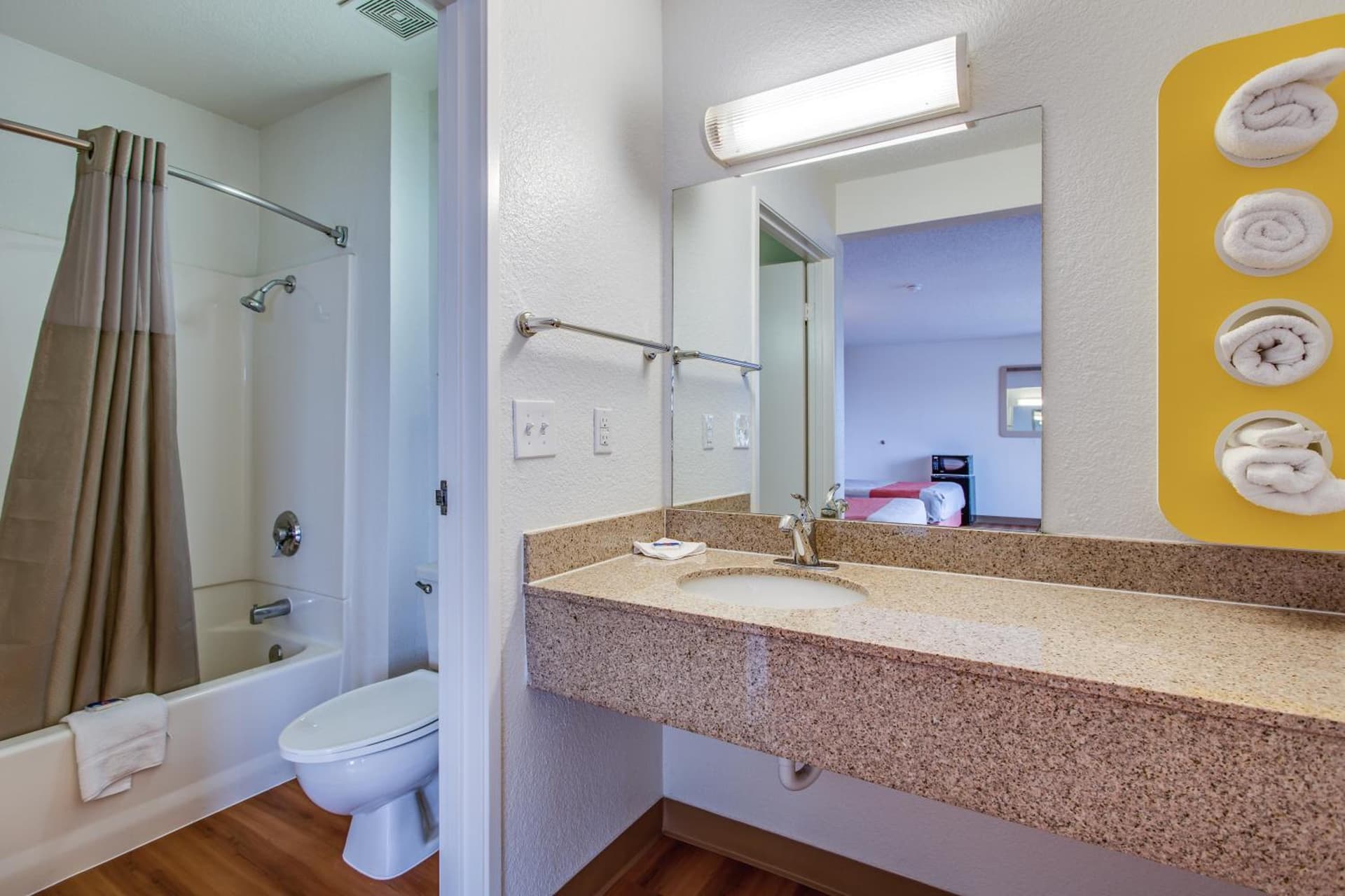 Motel 6-Fairfield, CA - North gallery photo in Fairfield, CA — image 42