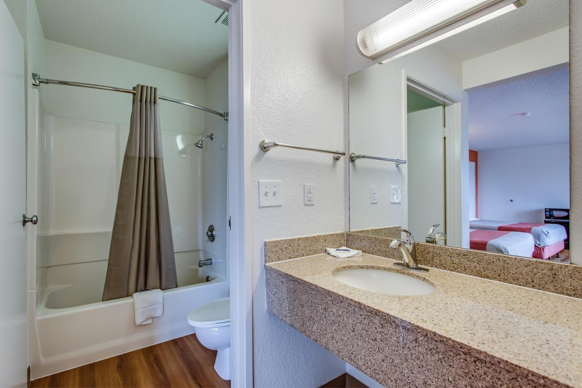 Motel 6-Fairfield, CA - North gallery photo in Fairfield, CA — image 43