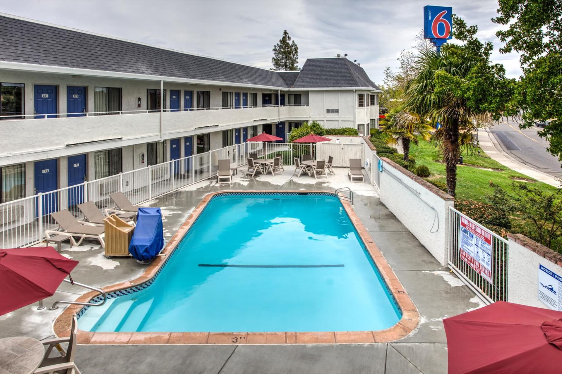 Motel 6-Fairfield, CA - North gallery photo in Fairfield, CA — image 12