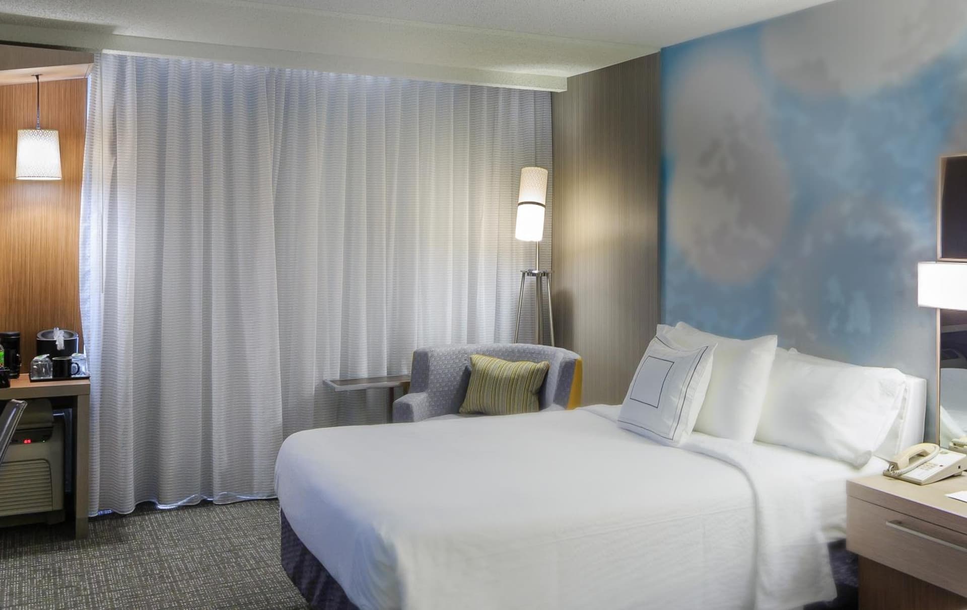 Courtyard by Marriott Dallas DFW Airport North/Irving interior in Irving, TX — gallery photo 2