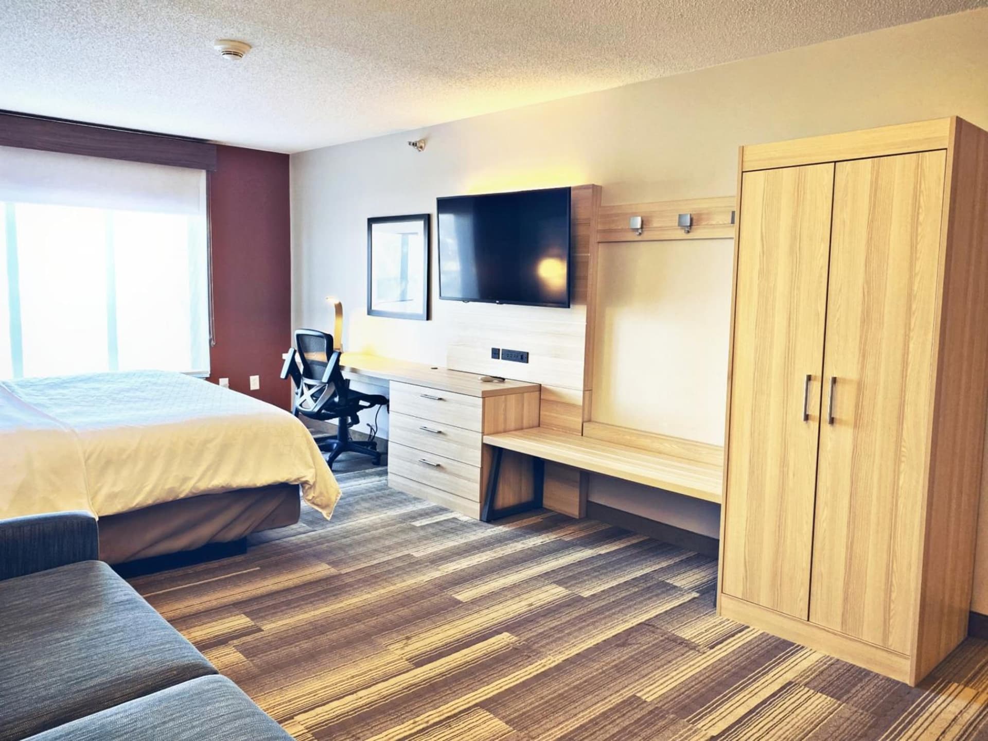Holiday Inn Express & Suites La Porte by IHG gallery photo in LaPorte, IN — image 21