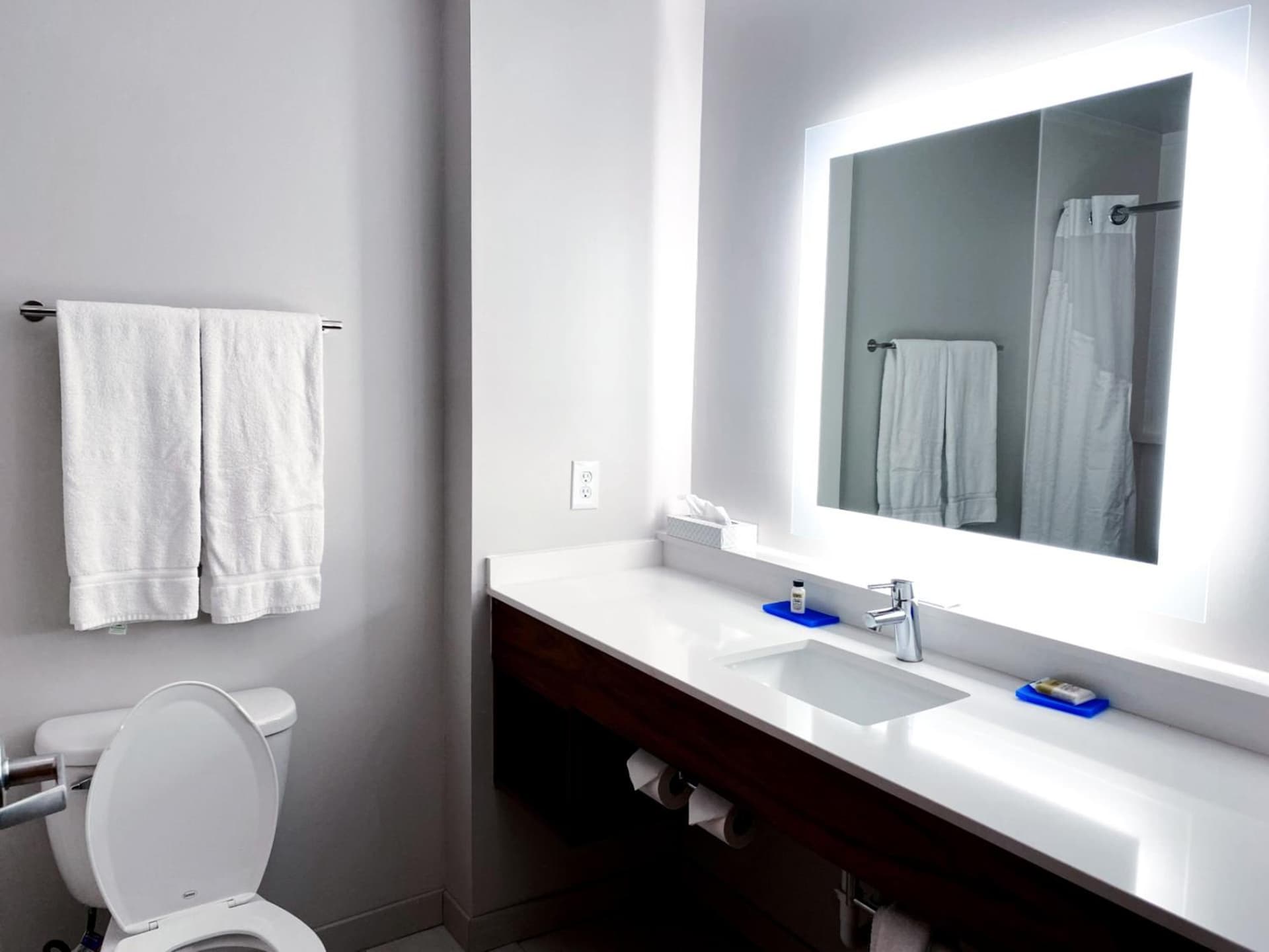 Holiday Inn Express & Suites La Porte by IHG gallery photo in LaPorte, IN — image 5