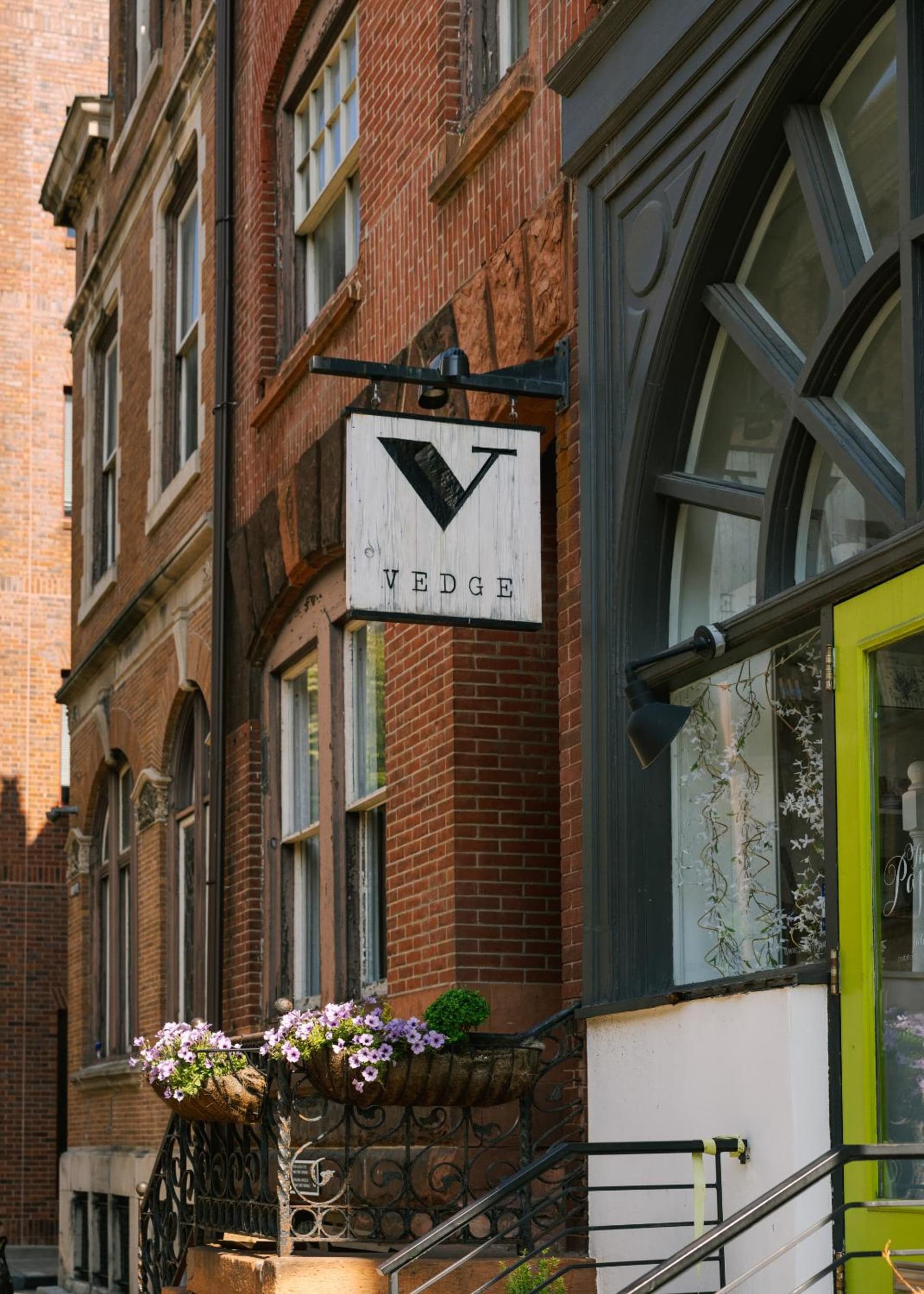 Sonder The Witherspoon gallery photo in Philadelphia, PA — image 10