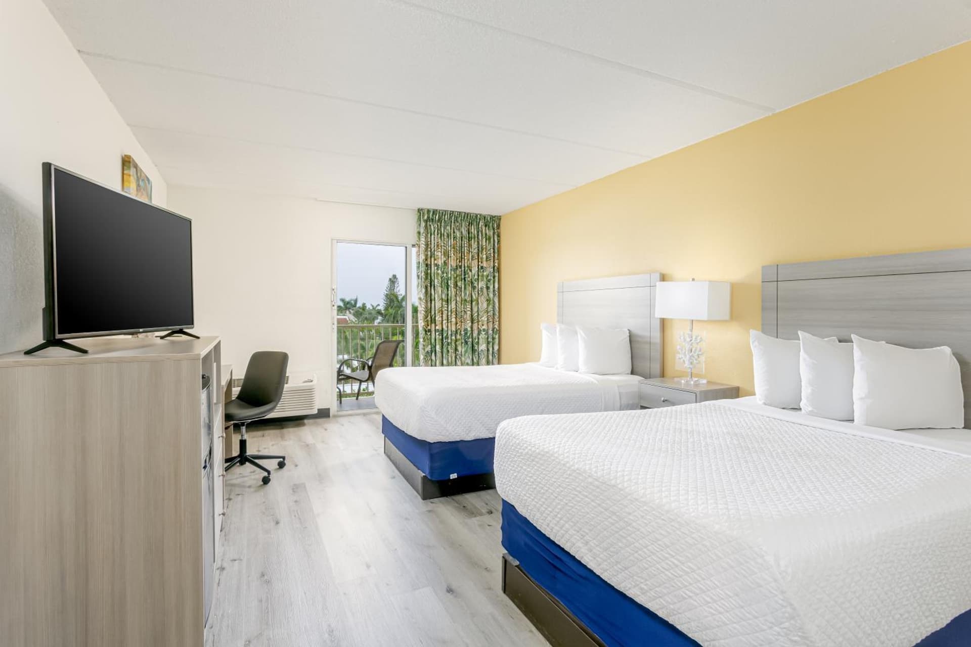 Hutchinson Island Hotel gallery photo in Fort Pierce, FL — image 51