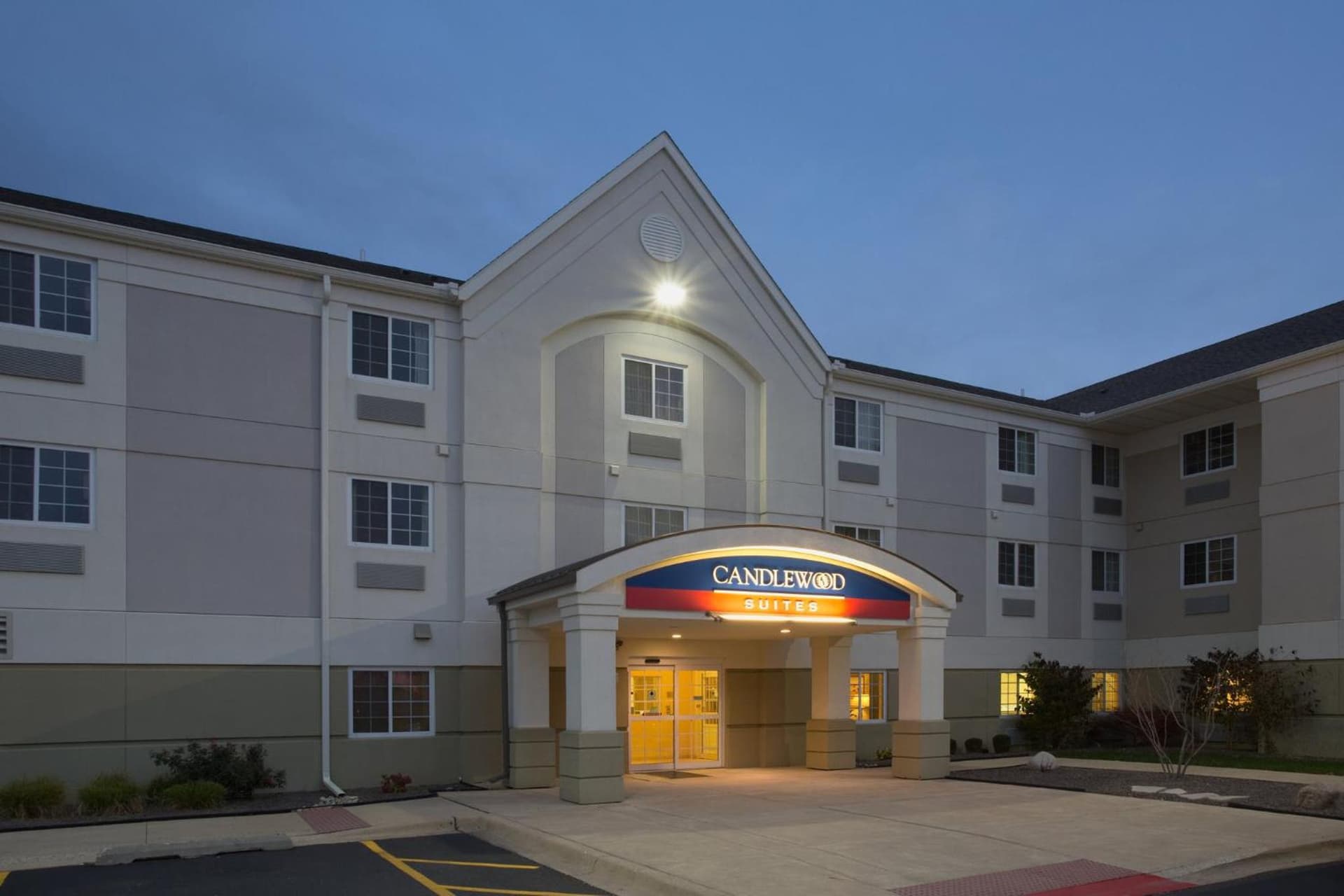 Candlewood Suites - Peoria at Grand Prairie by IHG gallery photo in Peoria, IL — image 59