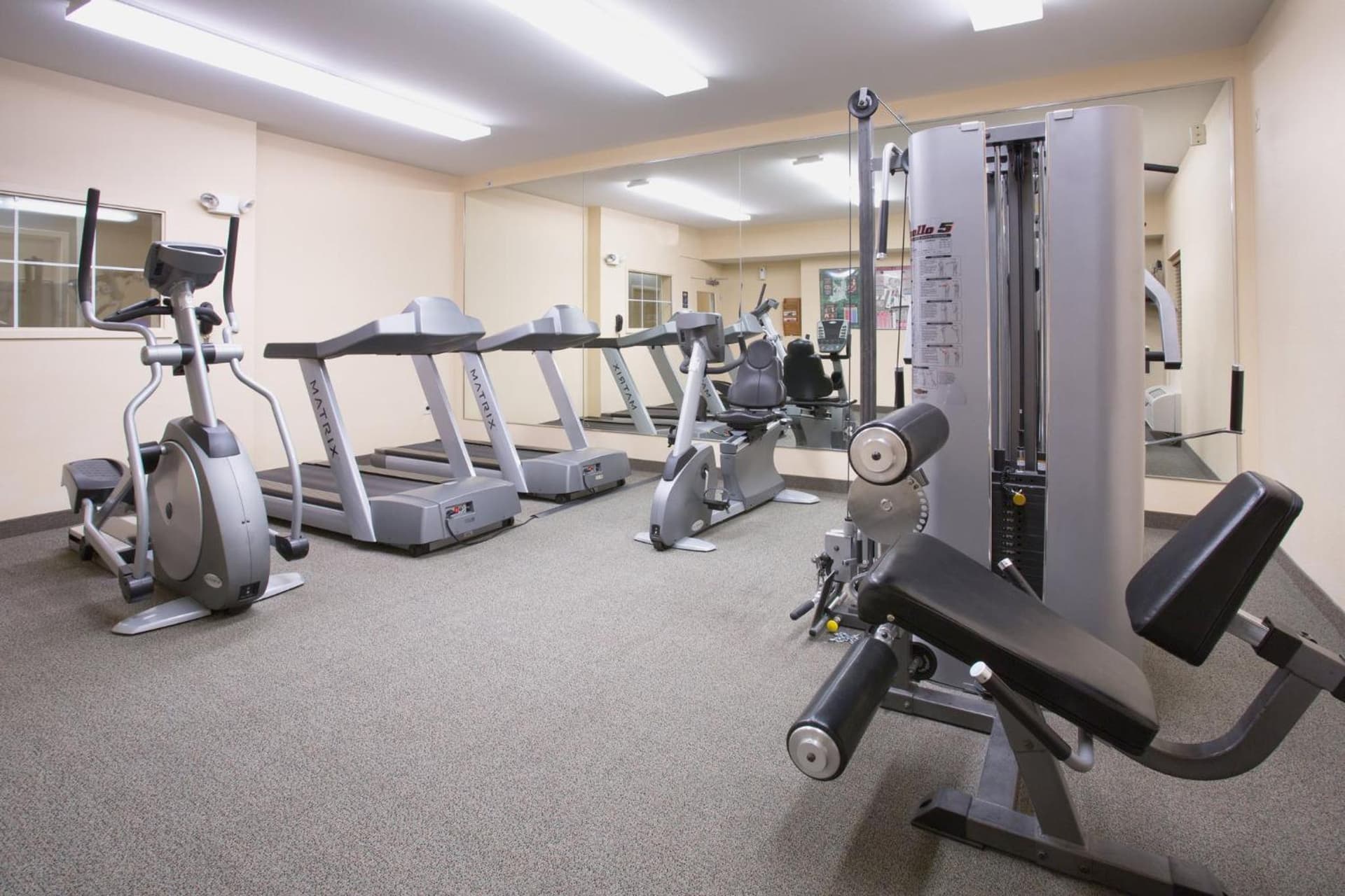 Candlewood Suites - Peoria at Grand Prairie by IHG gallery photo in Peoria, IL — image 43