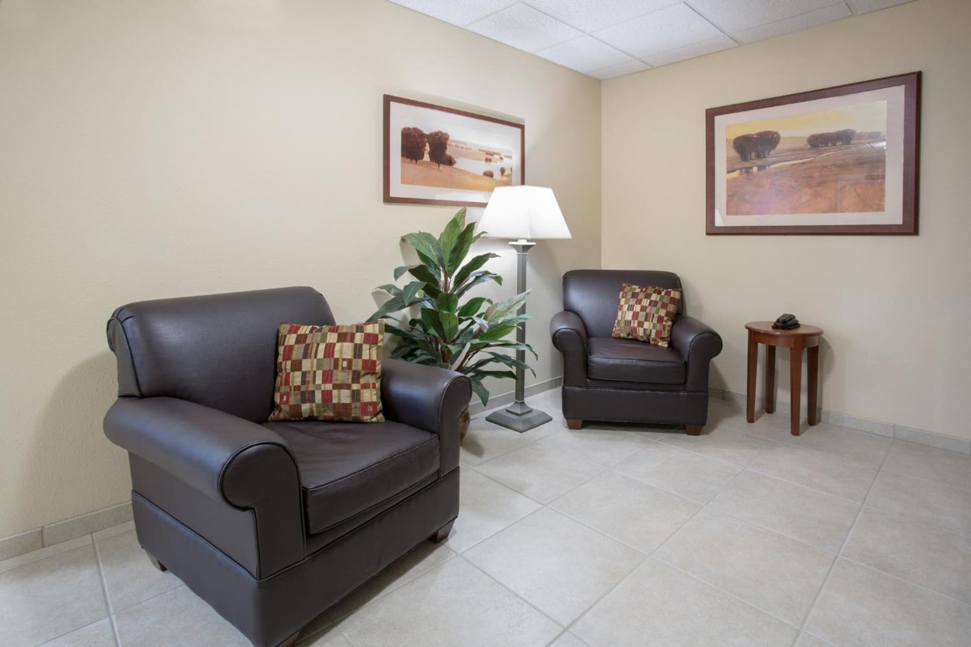 Candlewood Suites - Peoria at Grand Prairie by IHG gallery photo in Peoria, IL — image 28
