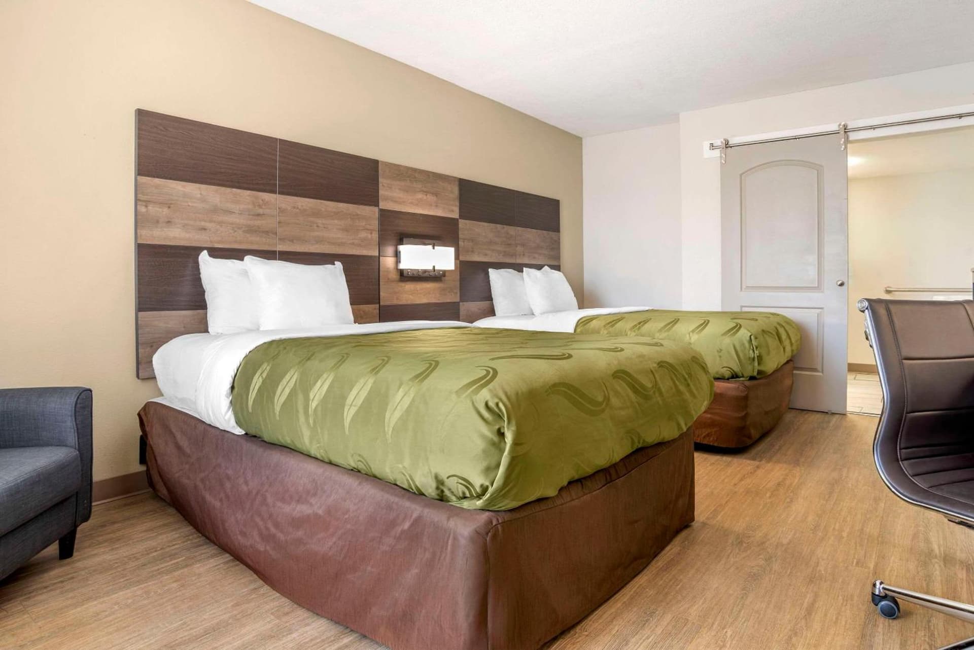 Quality Inn Panama City North gallery photo in Panama City, FL — image 37