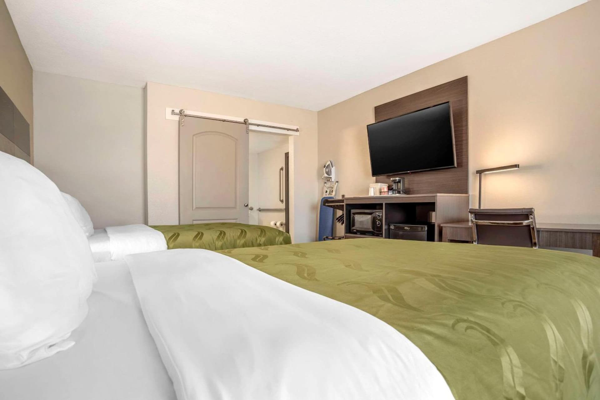 Quality Inn Panama City North gallery photo in Panama City, FL — image 28