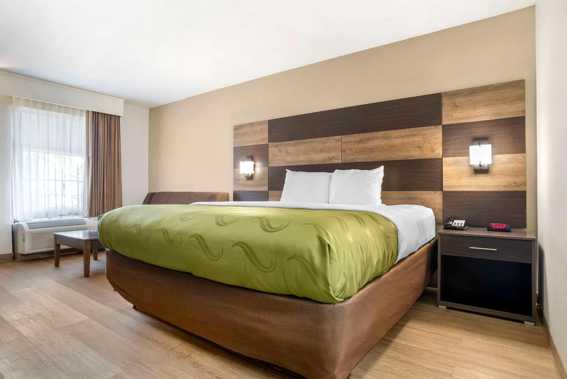 Quality Inn Panama City North gallery photo in Panama City, FL — image 14
