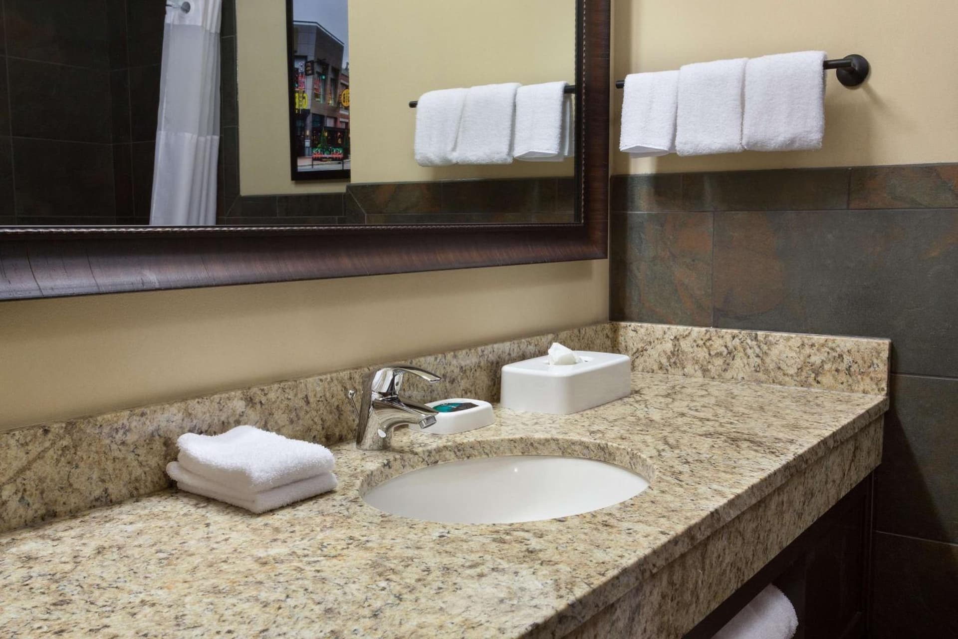 Drury Inn & Suites Louisville North gallery photo in Louisville, KY — image 25