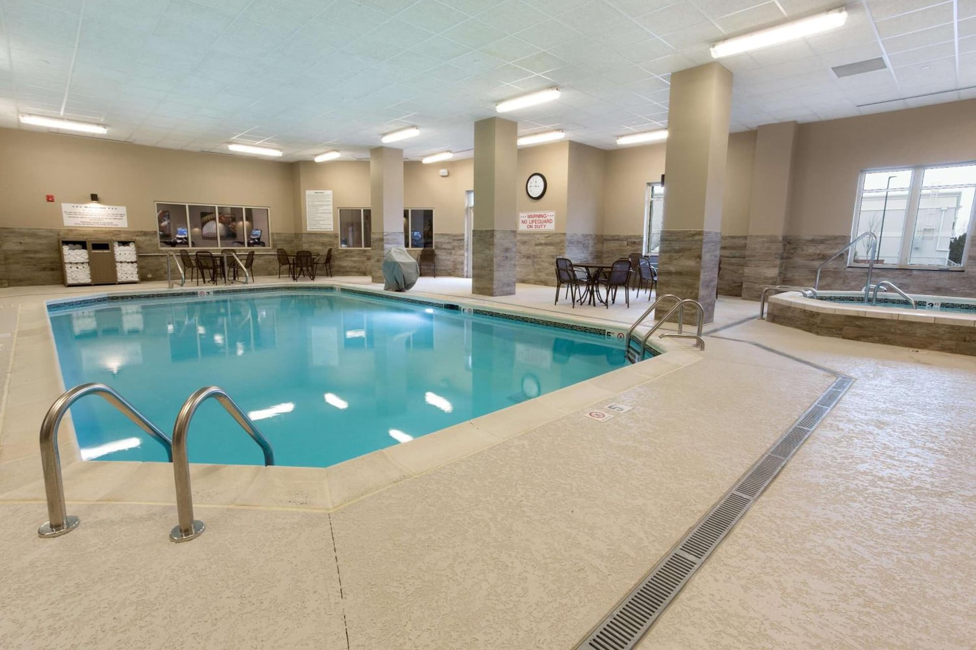 Drury Inn & Suites Louisville North gallery photo in Louisville, KY — image 23
